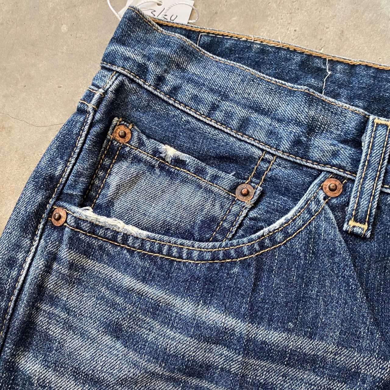 Levi's 💥 Need Gone💥 Vintage Levis 517 Flare Denim Size US 32 / EU 48 - 13 Thumbnail