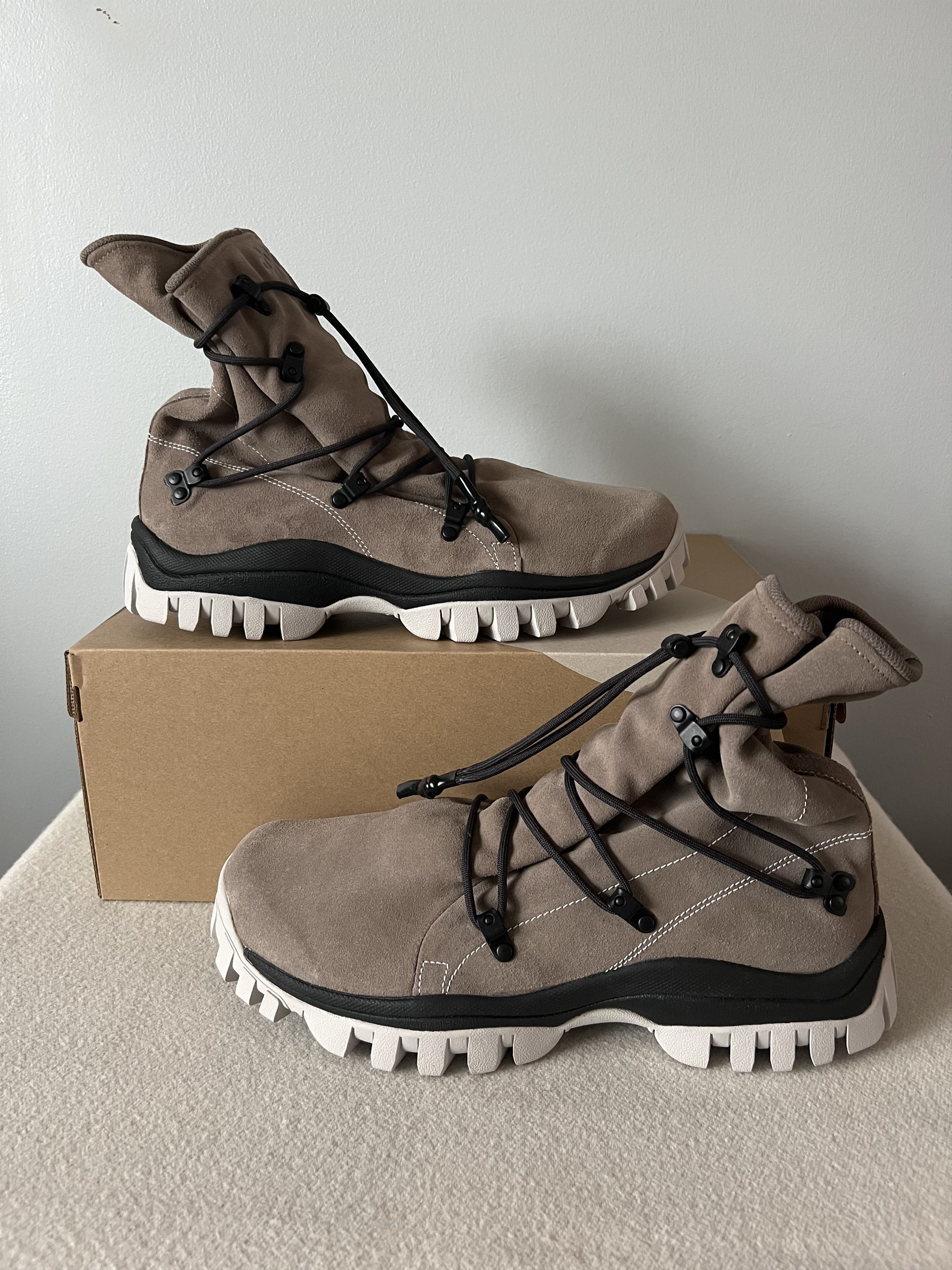 Asics Asics GEL-YETITOKYO Hi in Walnut Size US 12 / EU 45 - 2 Thumbnail