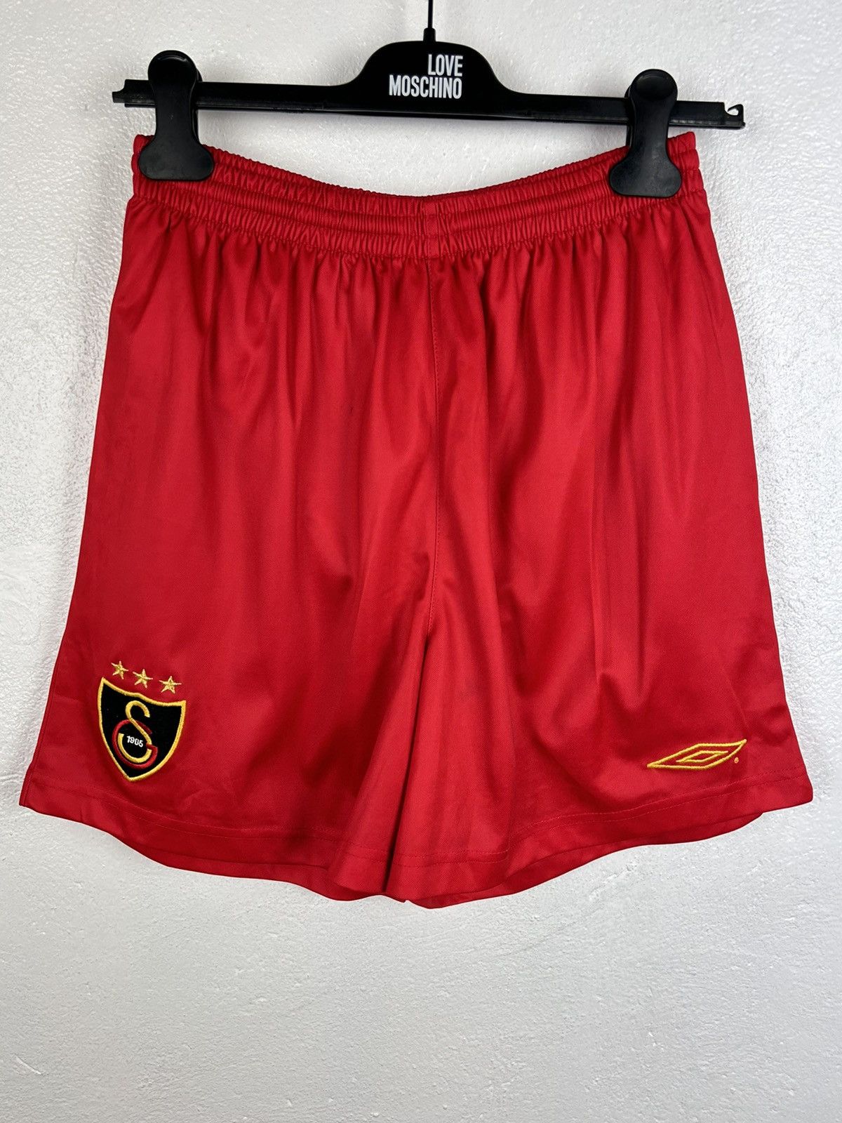 Umbro 00s Vintage Umbro Galatasaray Sportswear Soccer Kit Shorts Size US 28 / EU 44 - 1 Thumbnail