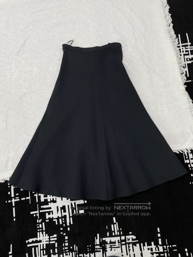 Dior Dior Black woollen skirt Size 26" / US 2 / IT 38 - 2 Thumbnail