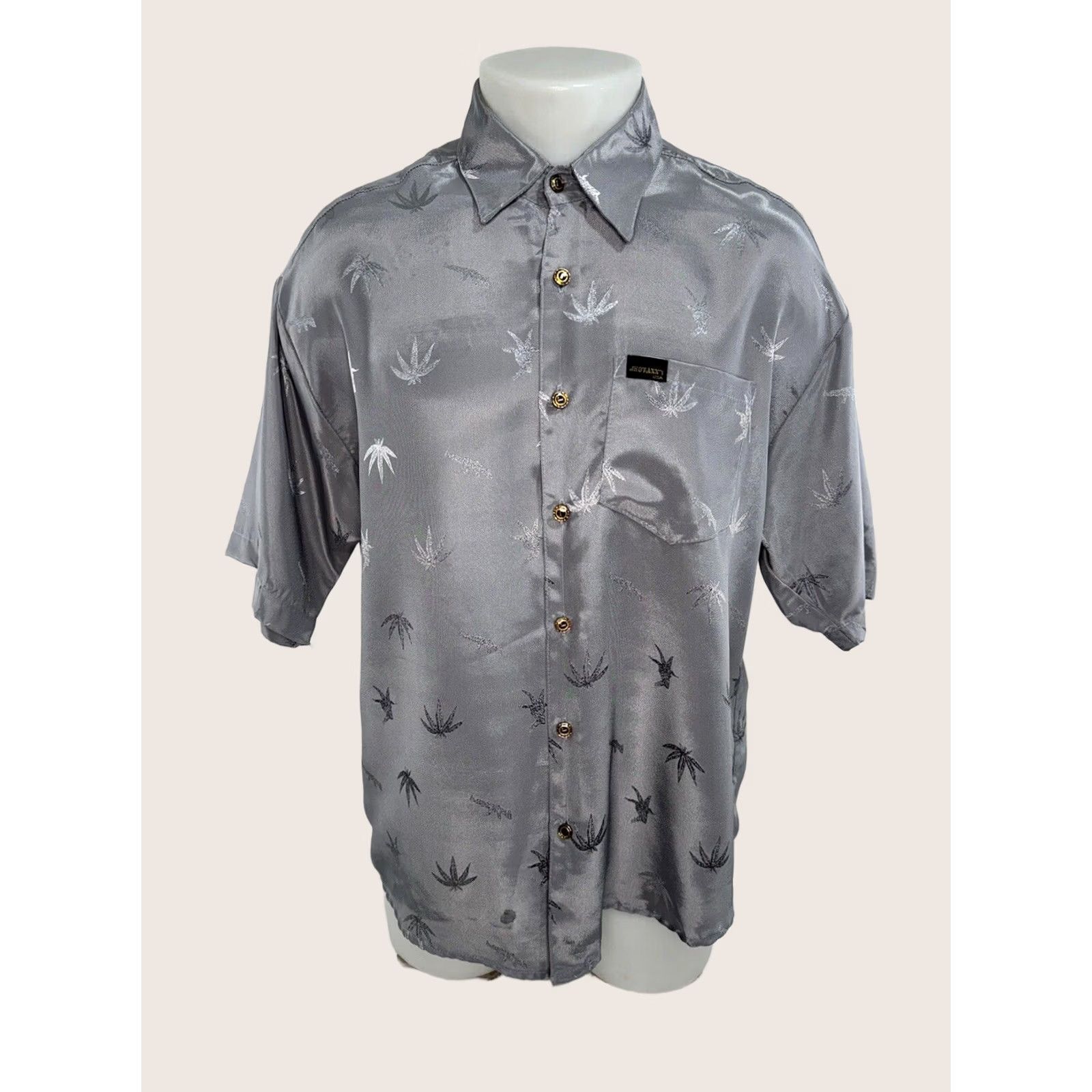 Vintage Jhovanny Italy / USA - 420 AK47 AR15 Assault Rifle ALL OVER Weed M Shirt Button-Up Short Sleeve Silver Men M USA 90s C7 Size US M / EU 48-50 / 2 - 1 Thumbnail