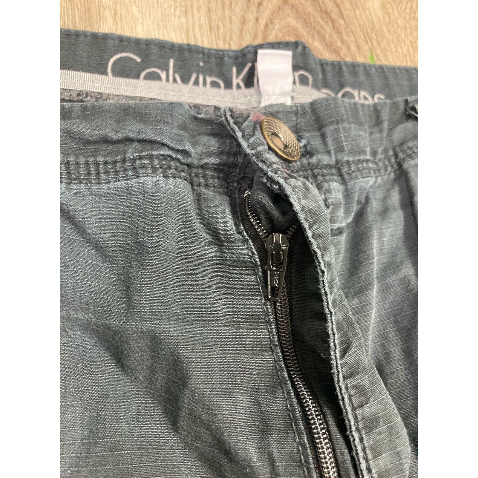 Calvin Klein Calvin Klein Men's Cargo Shorts 36 Gray Blue Casual Fashion Size US 36 / EU 52 - 9 Thumbnail