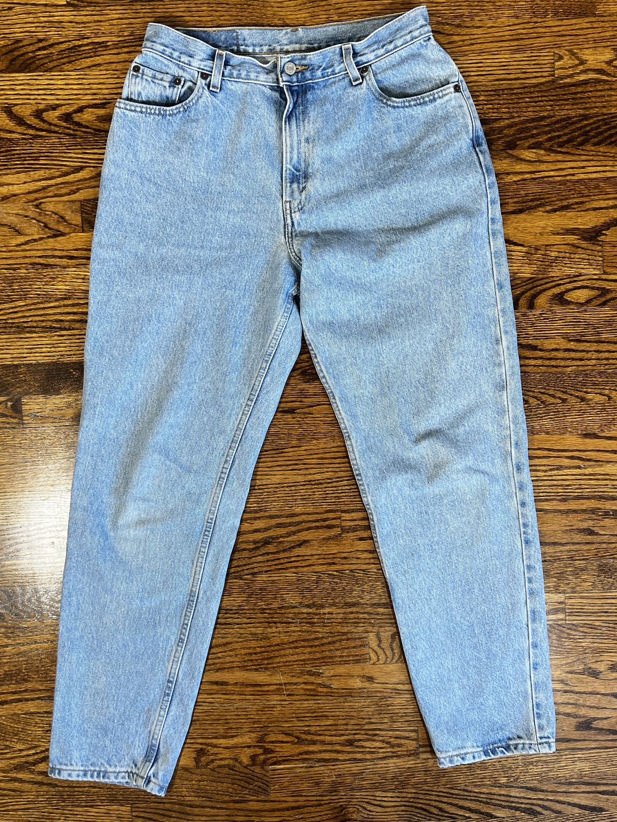 Levi's × Vintage 550 Vintage Levi’s Medium Wash Jeans Size US 32 / EU 48 - 1 Thumbnail