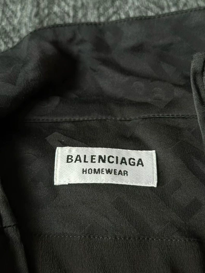Balenciaga Balenciaga size 34 Damask Printed Silk Jacket Size M / US 6-8 / IT 42-44 - 3 Thumbnail