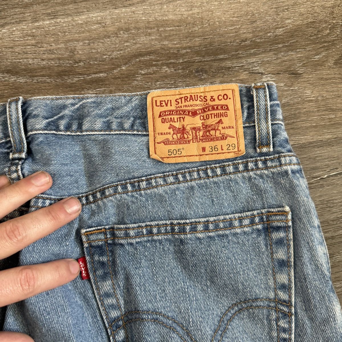 Levi's × Vintage Essential Vintage y2k Levi’s 505 jeans Size US 36 / EU 52 - 4 Thumbnail