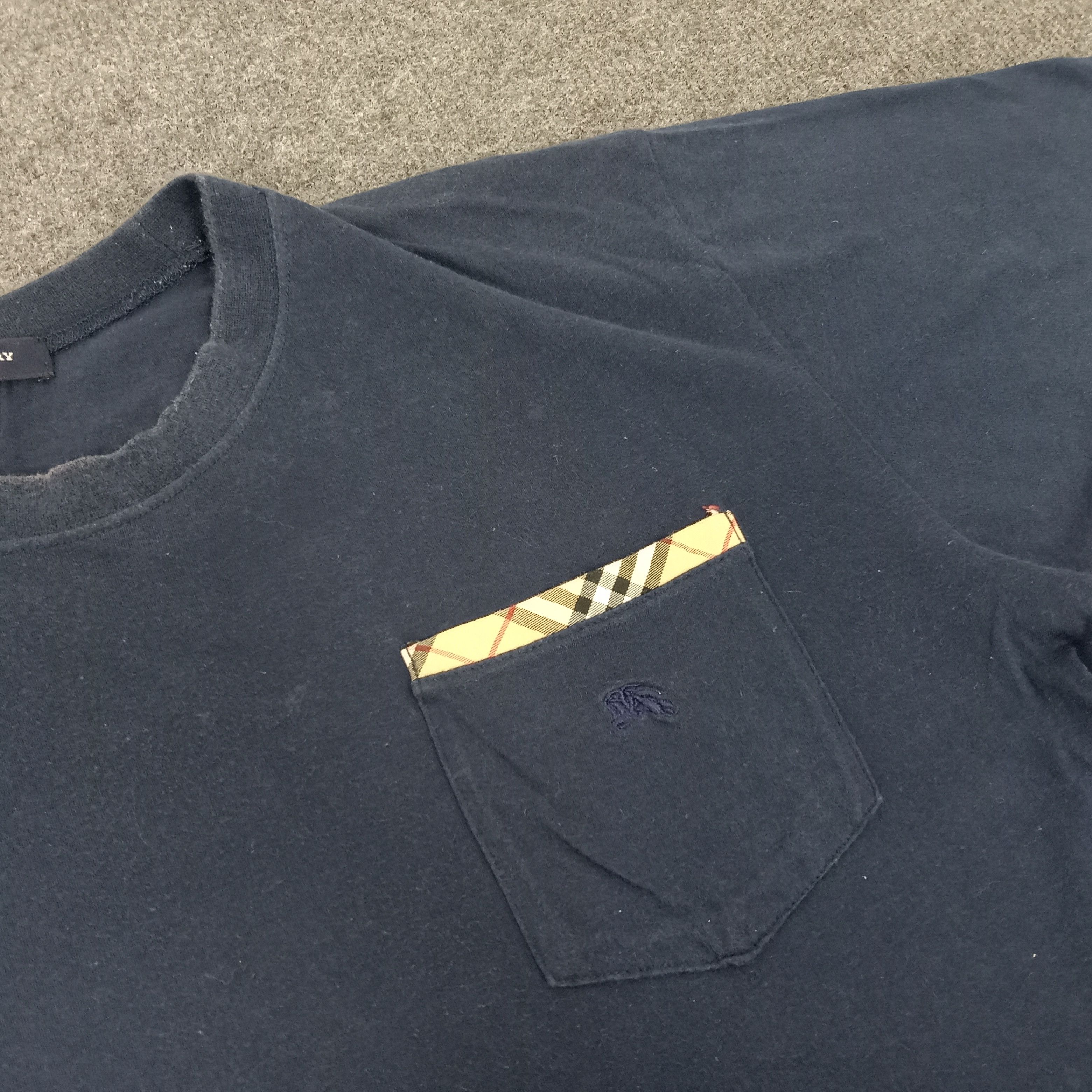 Burberry × Vintage Burberry London Nova Check Pocket Tshirt Size US M / EU 48-50 / 2 - 2 Thumbnail
