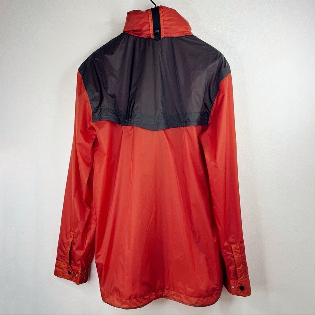 Poler POLER NWOT Men’s Red Windbreaker Contemporary Designs Zip M Size US M / EU 48-50 / 2 - 3 Thumbnail