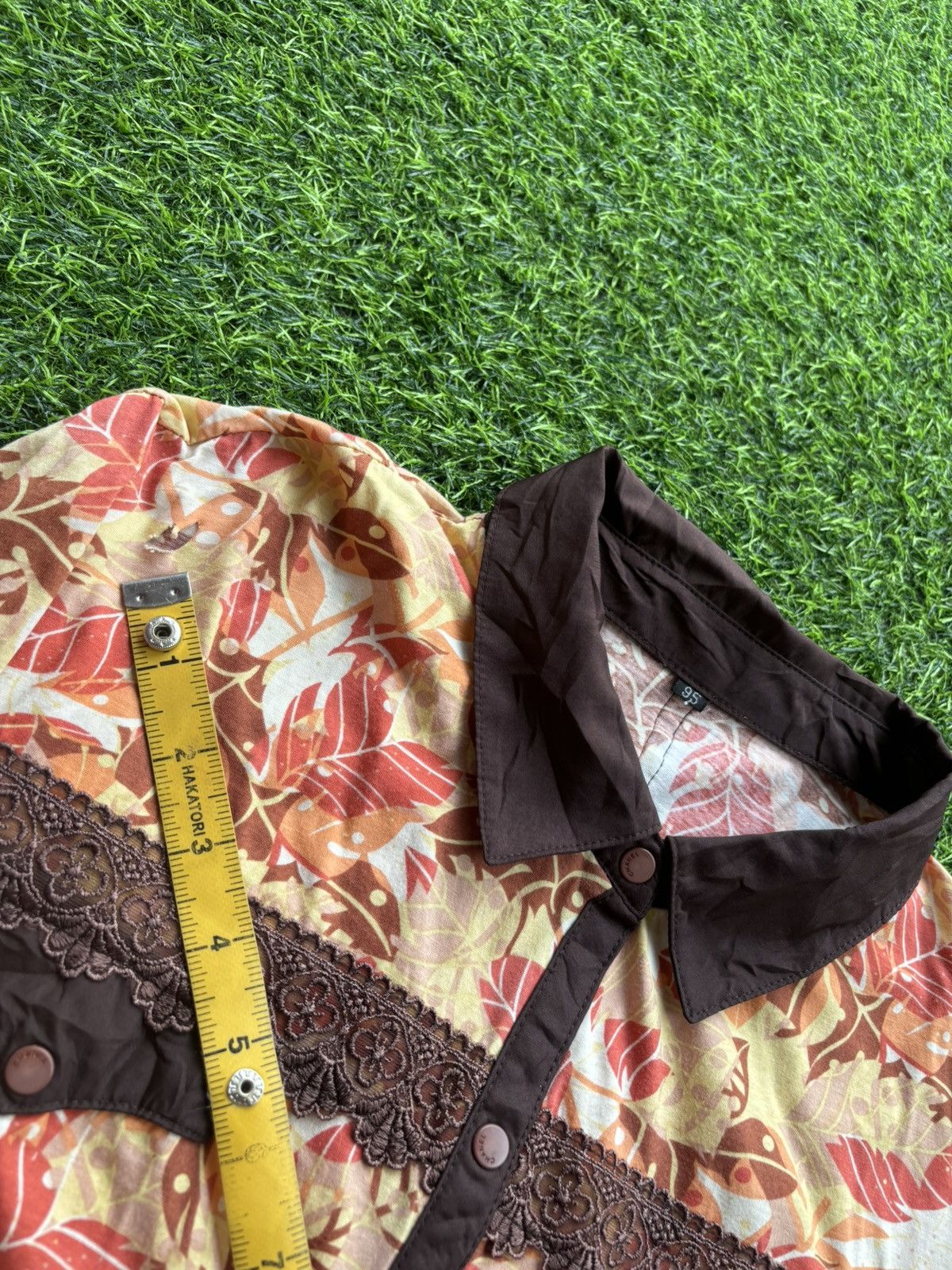 Vintage Vintage Chanel Floral Unisex Shirt Size US M / EU 48-50 / 2 - 13 Thumbnail