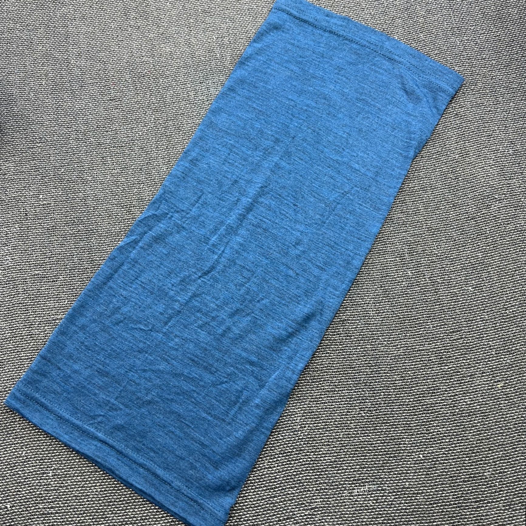 Vintage DEVOLD Neck Warmer 100% Merino Wool One Size Tube Scarf Outdoor Gaiter Unisex Adults Blue Balaclava Size ONE SIZE - 3 Thumbnail