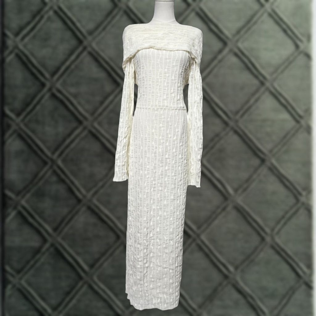 Vintage Nocturne Dress Womens Medium White Off Shoulder Textured Knit Bodycon Maxi Gown Size M / US 6-8 / IT 42-44 - 1 Thumbnail