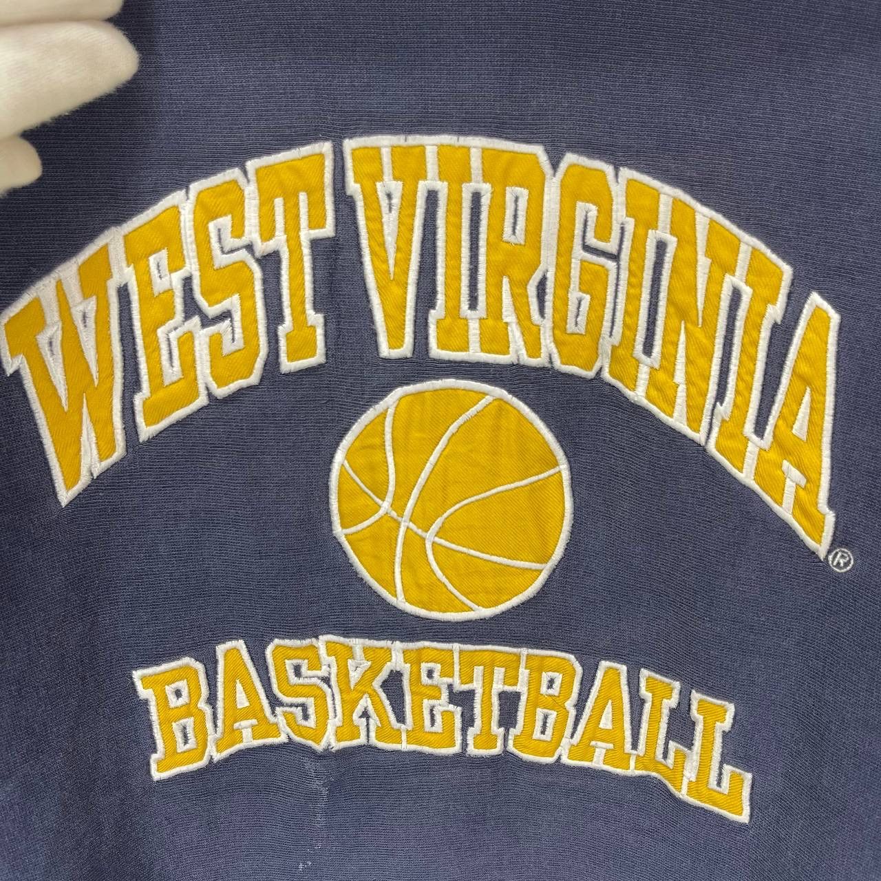 Steve And Barrys WEST VIRGINIA BASKETBALL Hoodie Pullover #2631/26 Size US L / EU 52-54 / 3 - 3 Thumbnail