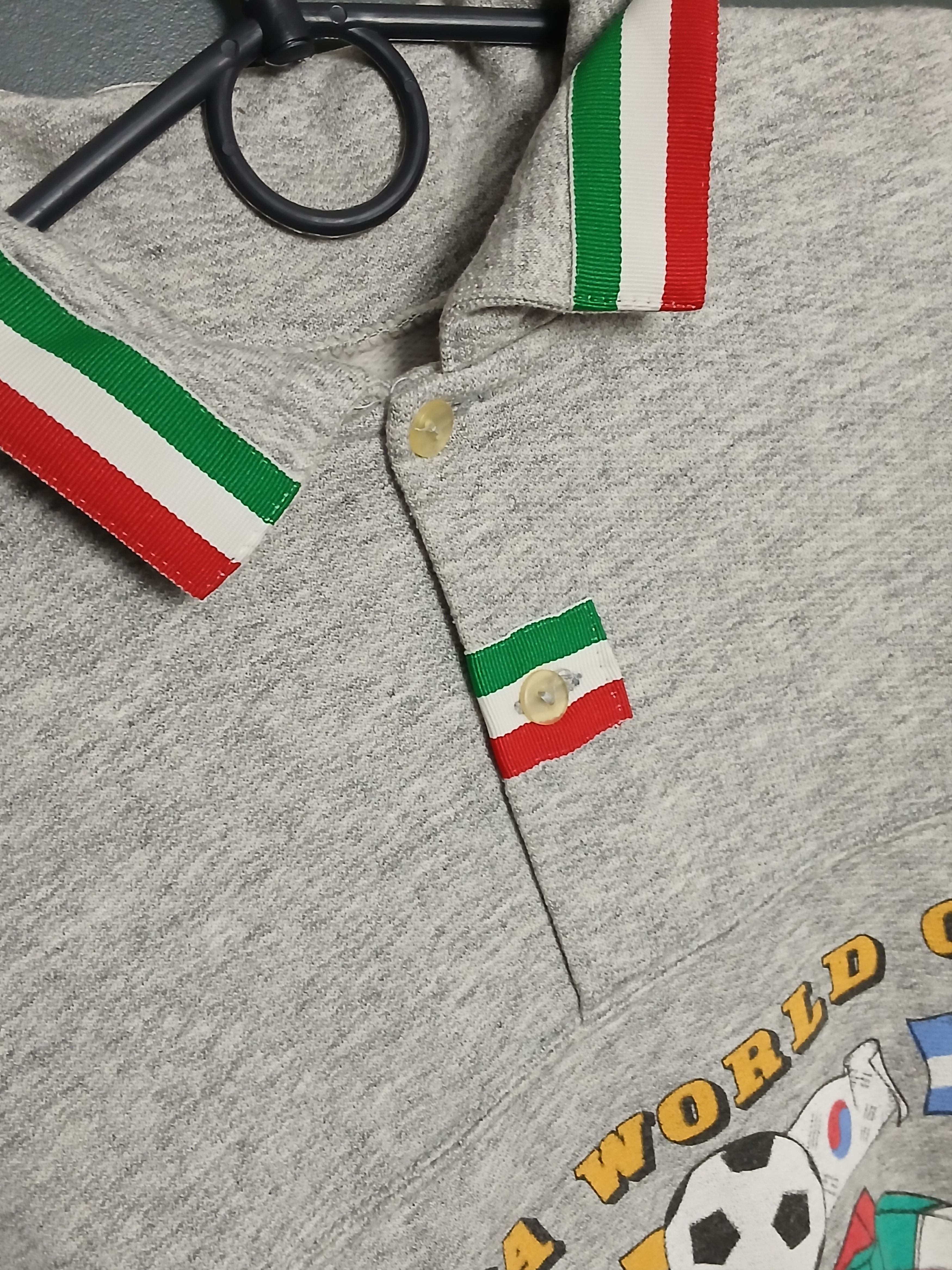 Vintage Vintage 1990 Italy FIFA World Cup Football Sweatshirt Size US L / EU 52-54 / 3 - 4 Thumbnail