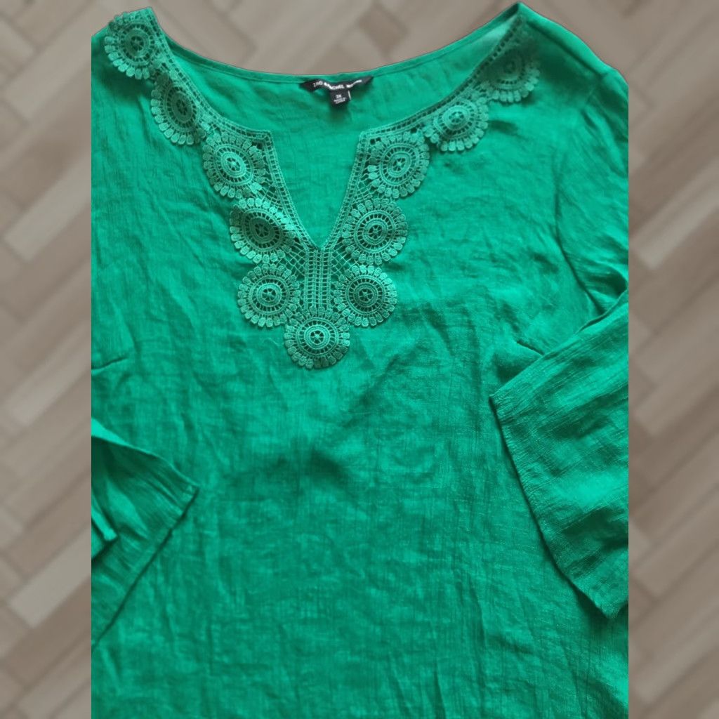 Vintage VINTAGE Zac & Rachel Blouse Women's 2XL Green Embroidery Bell Sleeve Lightweight Polyester Blend Belle Size XXL / US 16-18 / IT 52-54 - 1 Thumbnail