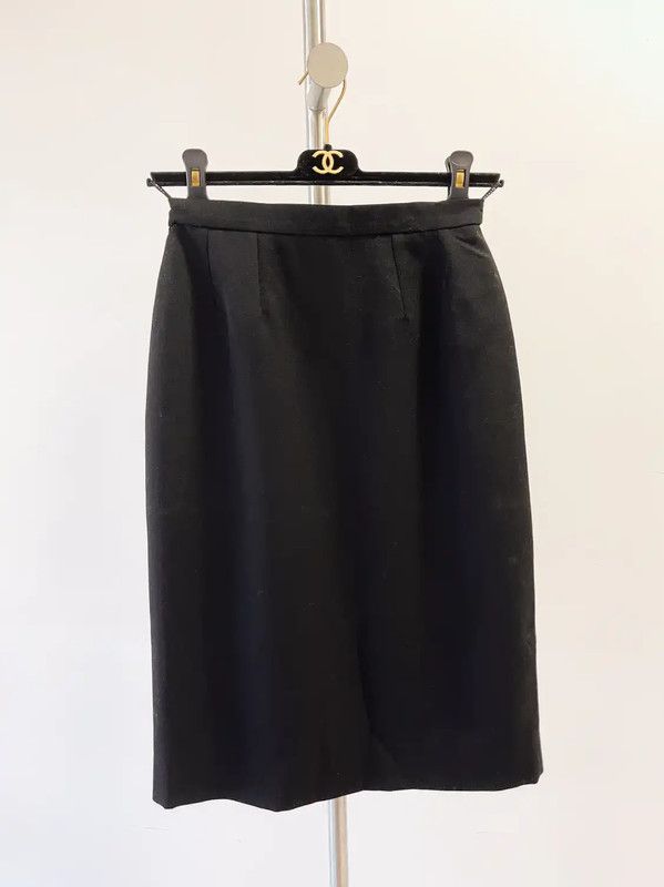 Givenchy Givenchy Black Wool Short Skirt for Women 0089 Size 23" - 1 Thumbnail
