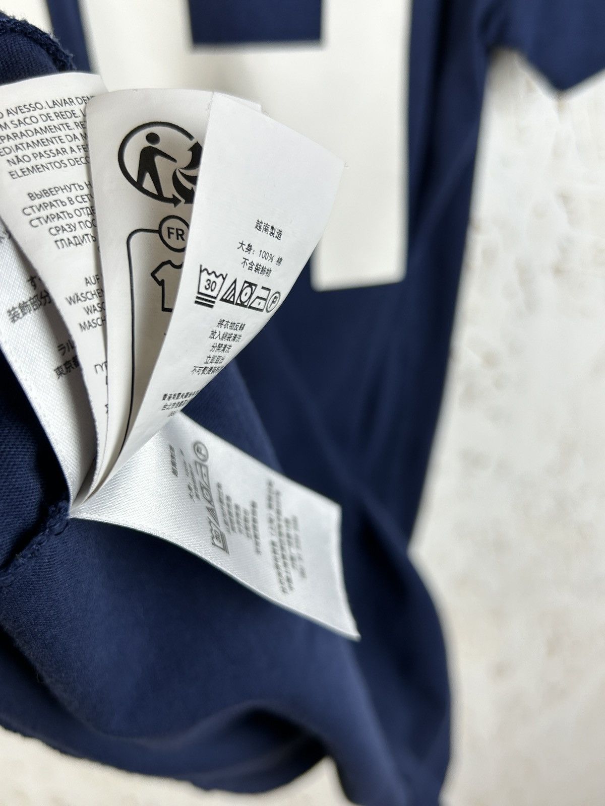 Polo Ralph Lauren Polo Ralph Lauren Spain Country #24 Classic Fit T-Shirt Size US S / EU 44-46 / 1 - 9 Thumbnail