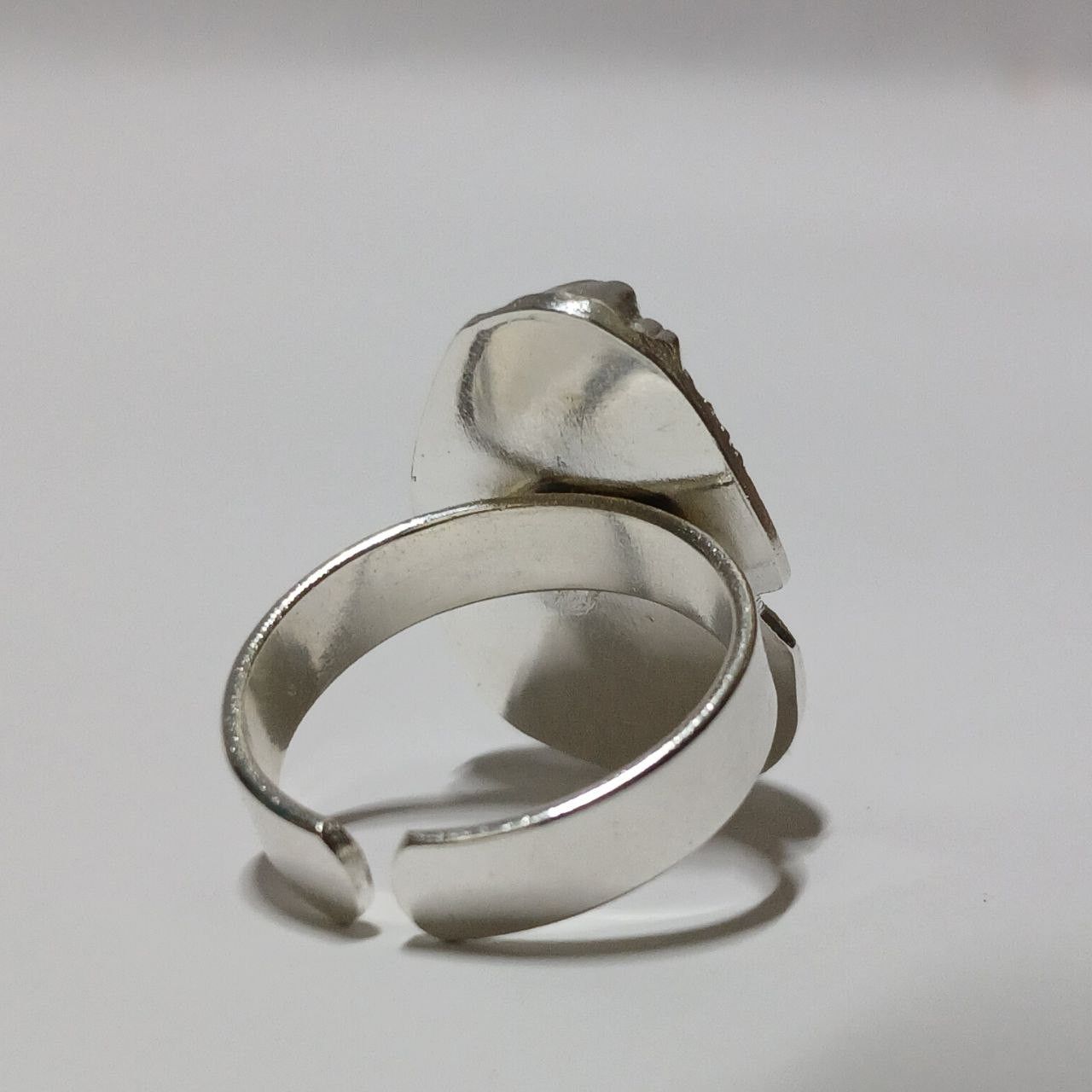 Other A silver-plated pharaonic ring inspired by King Tutankhamun Size ONE SIZE - 10 Thumbnail