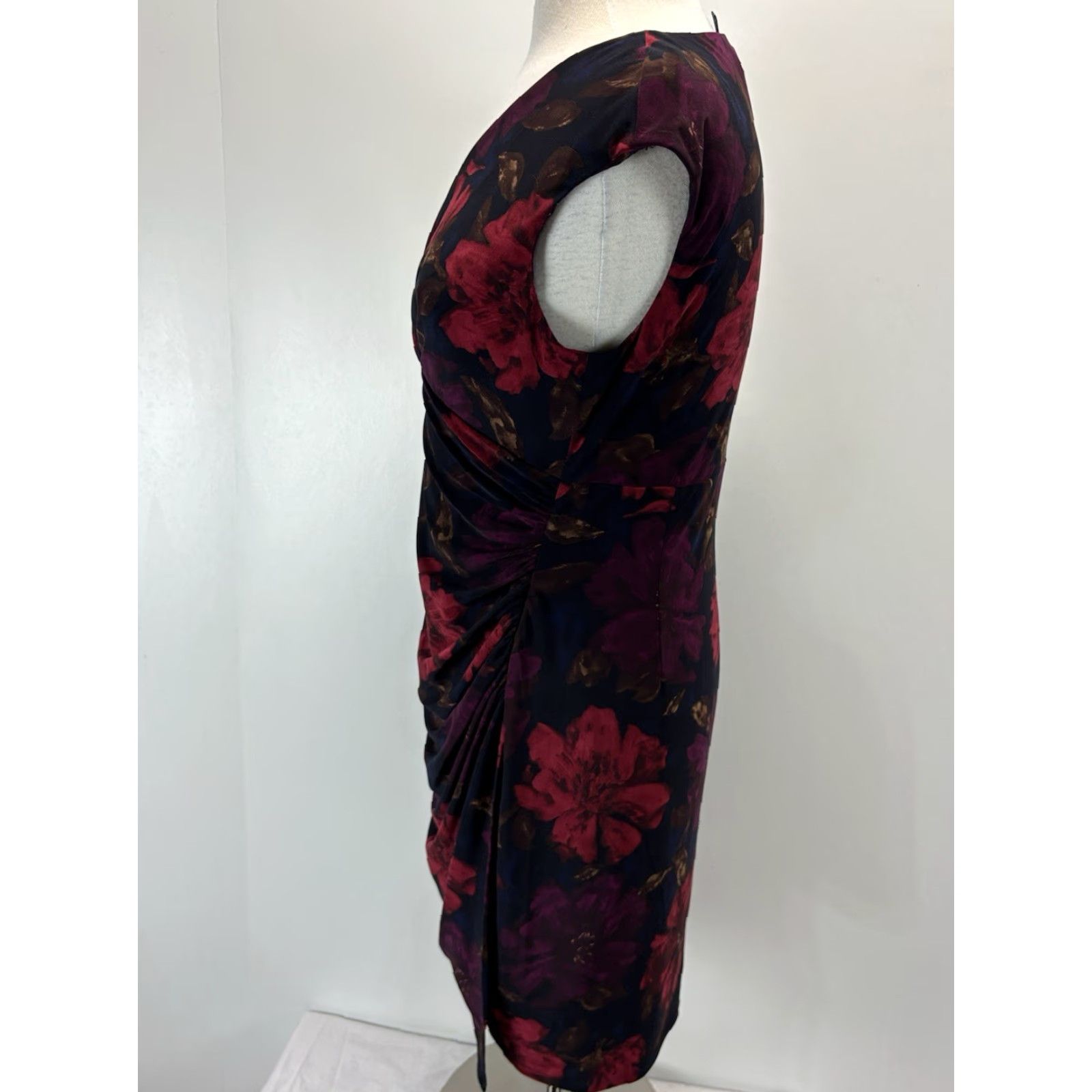 Ralph Lauren Lauren Ralph Lauren Faux Wrap Dress Sz 12p Petite Stretch Dark Floral Career Size XL / US 12-14 / IT 48-50 - 2 Thumbnail