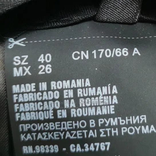 Prada Prada Black Tailored Trousers in Size 4. Size 39" - 7 Thumbnail