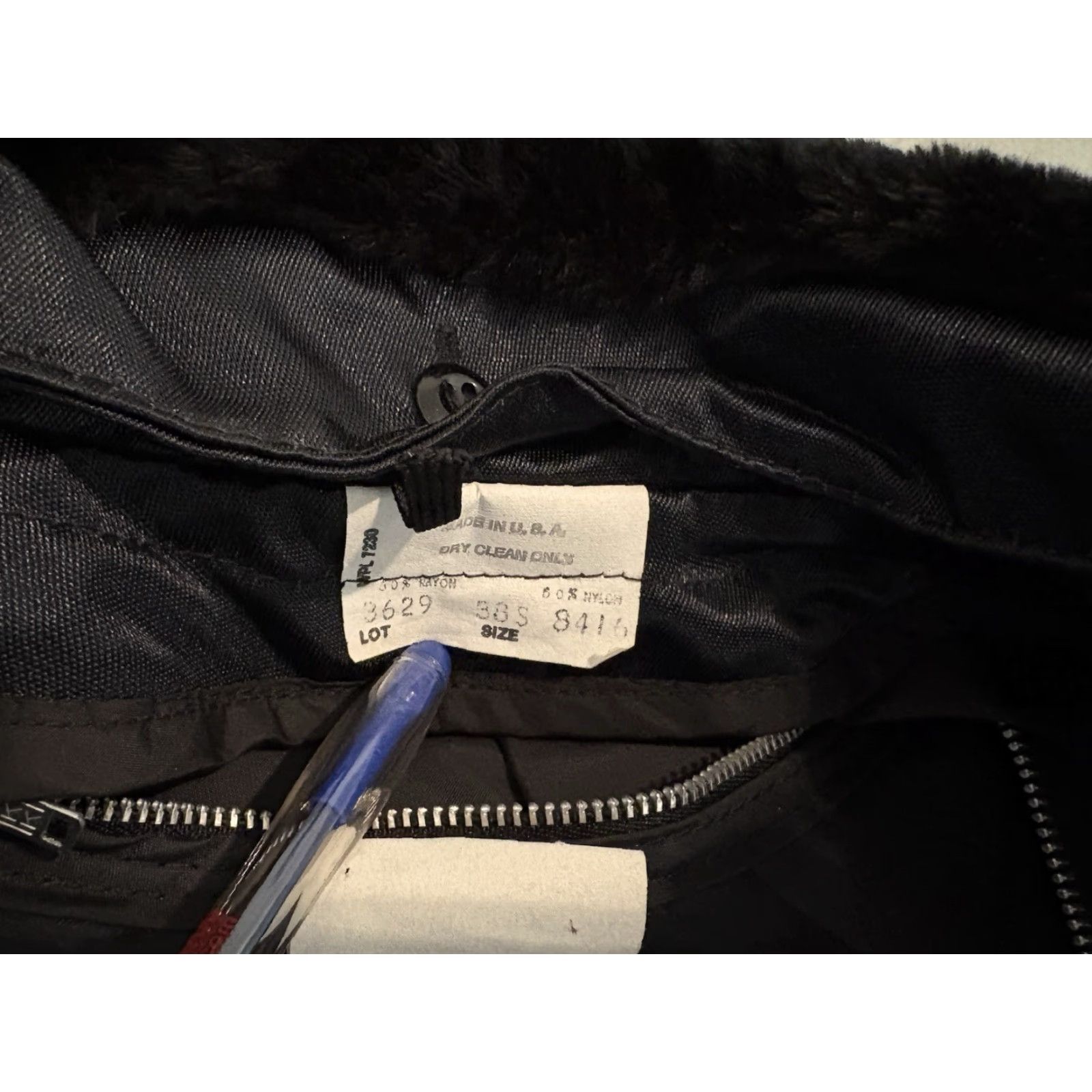 Vintage VINTAGE Horace Small Black Bomber Jacket Coat Made in USA Mens 38S Regular Short Nylon Solid 38 Black Bomber Mens US Size US XXS / EU 40 - 5 Thumbnail