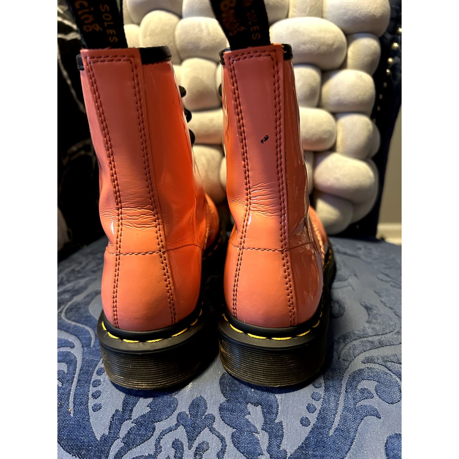 Dr. Martens Dr Martens Coral Pink Orange Patent Leather size 6/EU37 Size US 6 / IT 36 - 6 Thumbnail