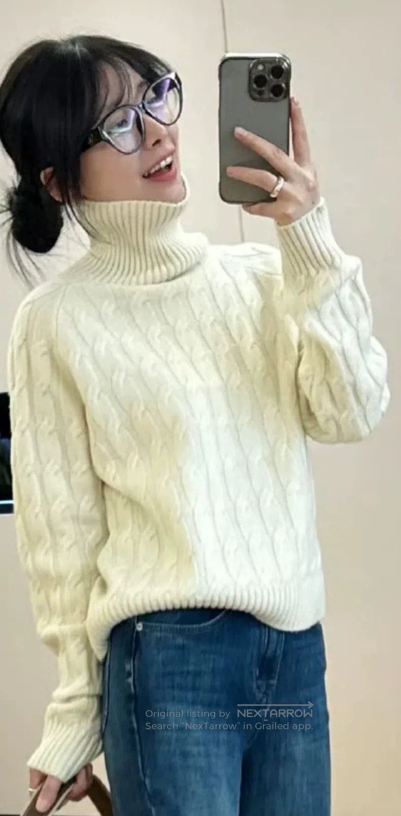 Loro Piana Loro Piana White Cashmere Sweater, Classic Twisted Design Size XS / US 0-2 / IT 36-38 - 1 Thumbnail