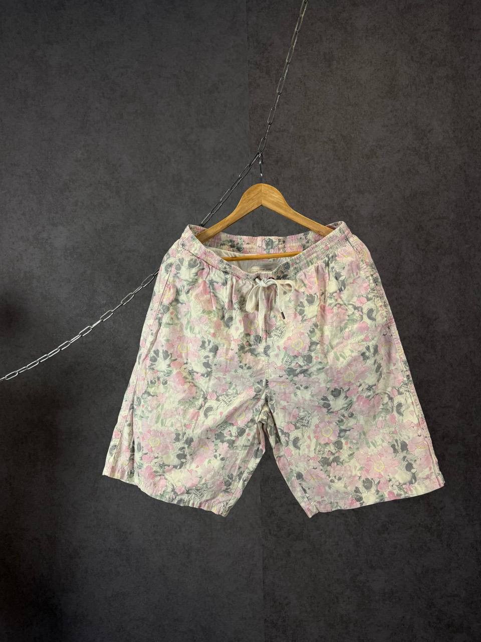 Allsaints Allsaints vintage luxury designer skulls shorts Size US 32 / EU 48 - 1 Thumbnail