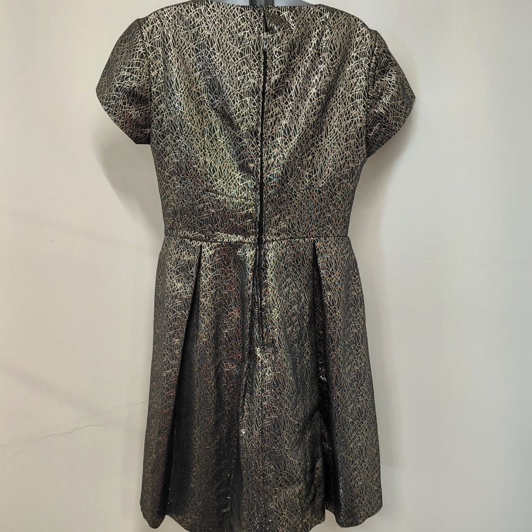 Vince Camuto Vince Camuto Dress Sz 10 Black Gold Cocktail Party Formal Knee Length Ful Skirt Size 32" / US 10 / IT 46 - 6 Thumbnail