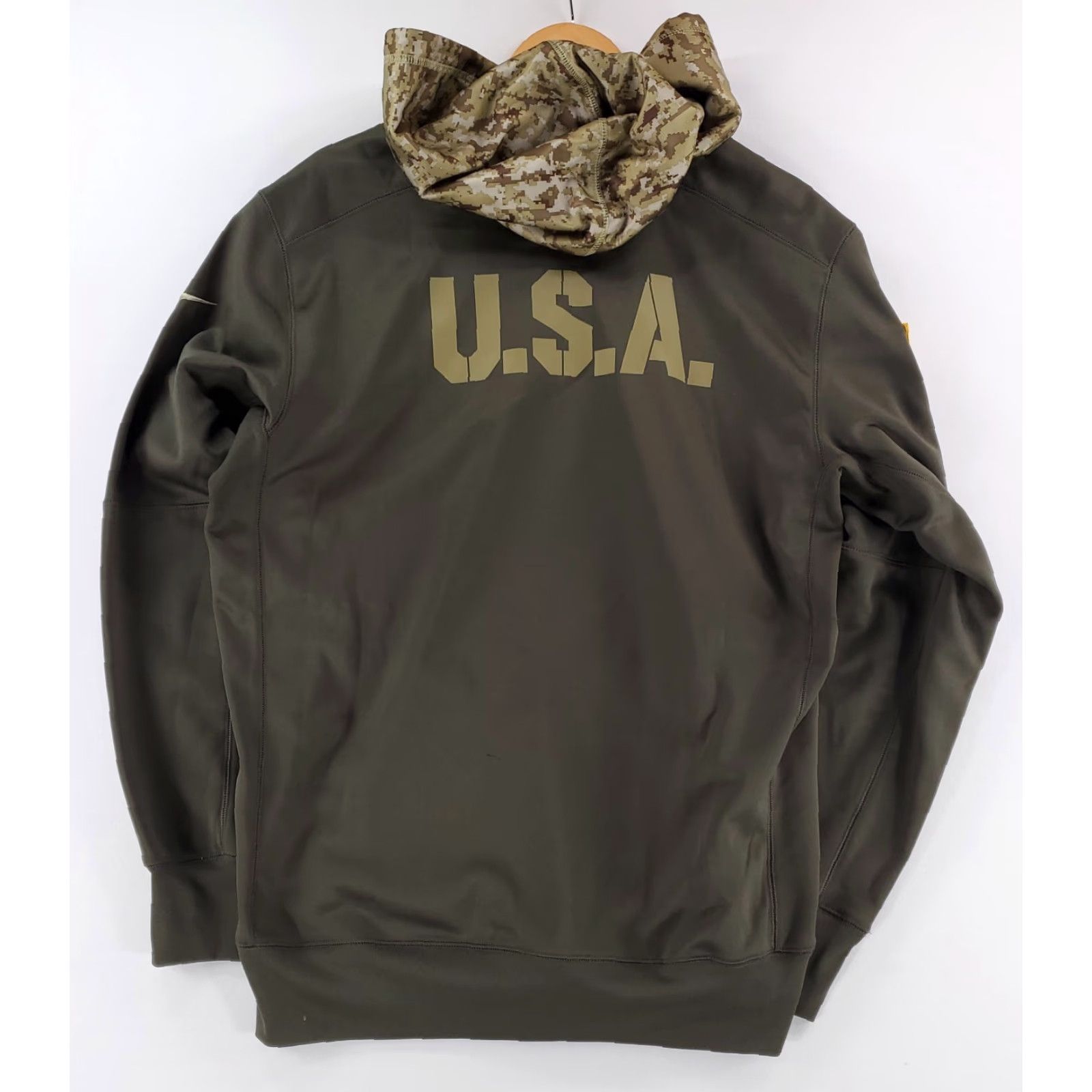 Nike **Nike New Orleans Saints Men's L Size Onfield Camo Hoodie** User: **New Orleans Saints Nike Men's L Size Onfield Camo Hoodie** Size US L / EU 52-54 / 3 - 6 Thumbnail