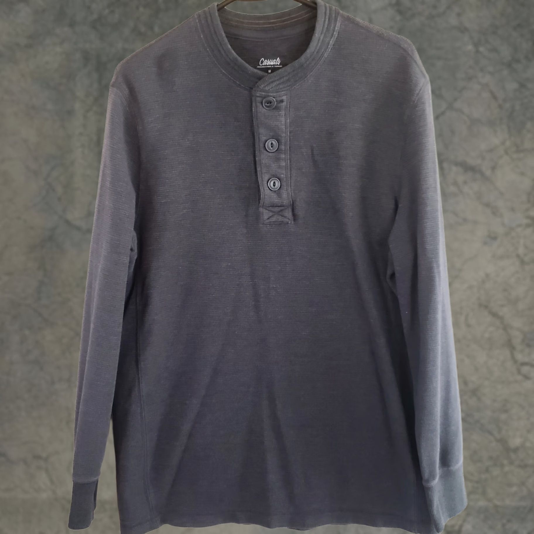 Vintage Casuals Henley Mens M Dark Gray Long Sleeve Waffle Knit Thermal Shirt Outdoors Size US M / EU 48-50 / 2 - 1 Thumbnail