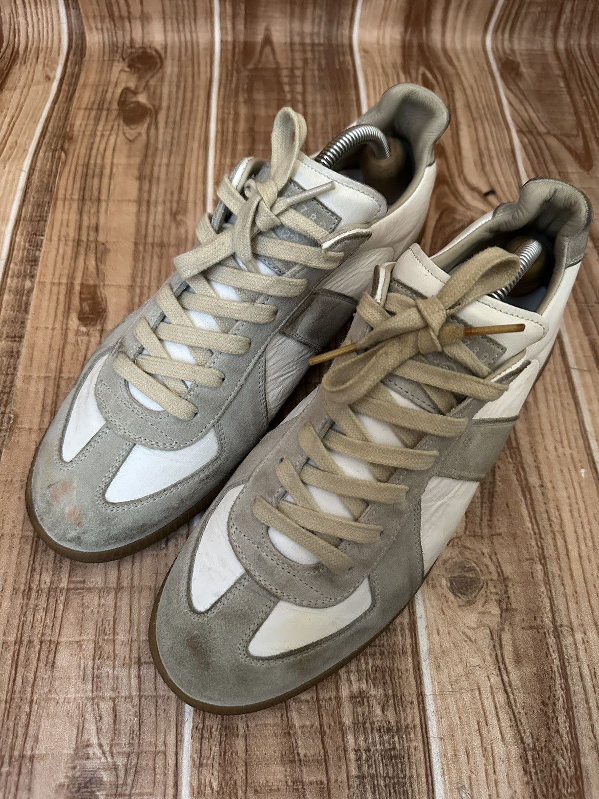 Maison Margiela Maison Margiela REPLICA GAT Gray/White Lowtop Sneaks Size US 8 / EU 41 - 6 Thumbnail