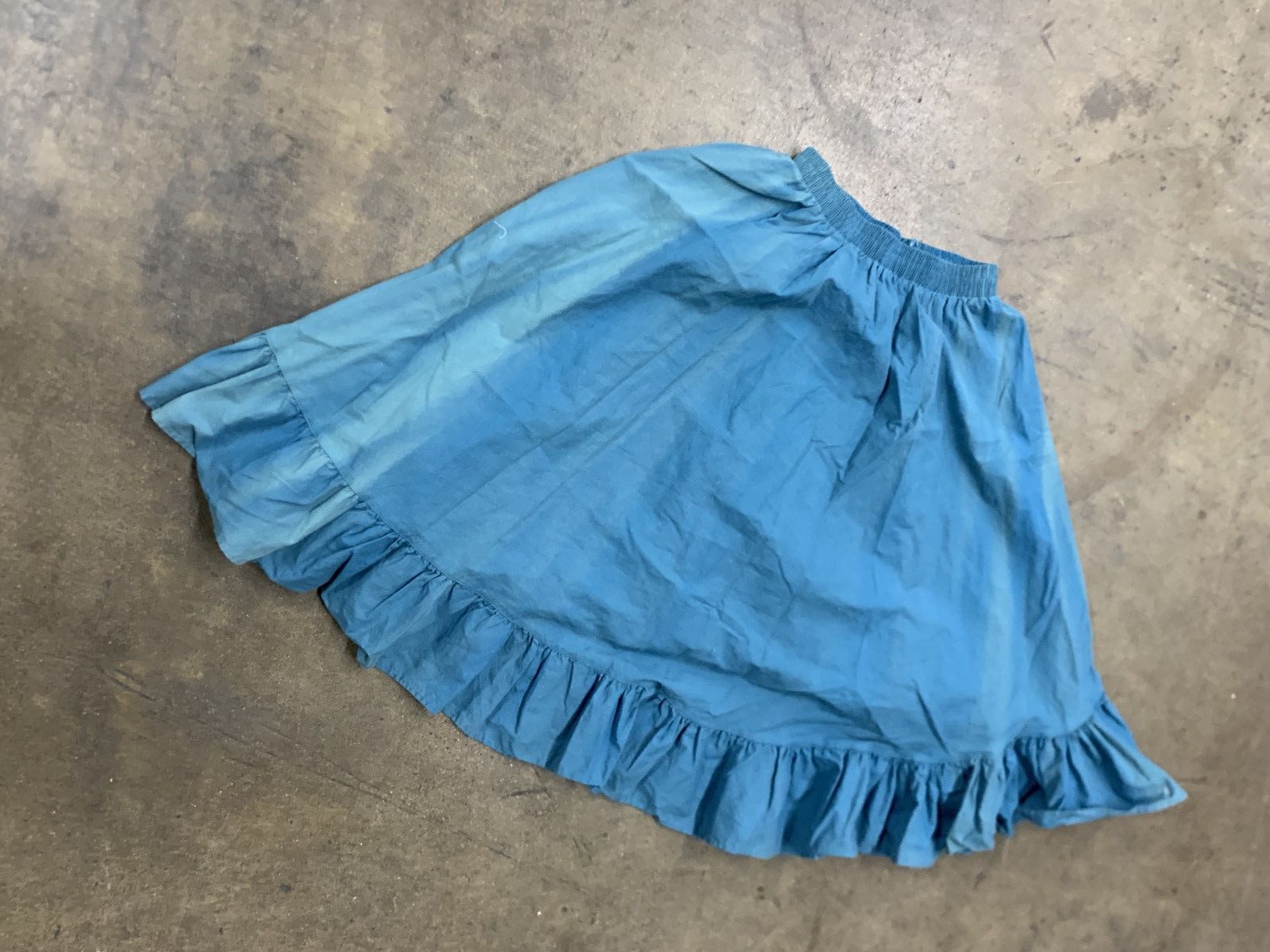 Jean × Vintage Vintage ILG Workers Union Sun Bleached Ruffle Skirt Size US 28 / EU 44 - 1 Thumbnail