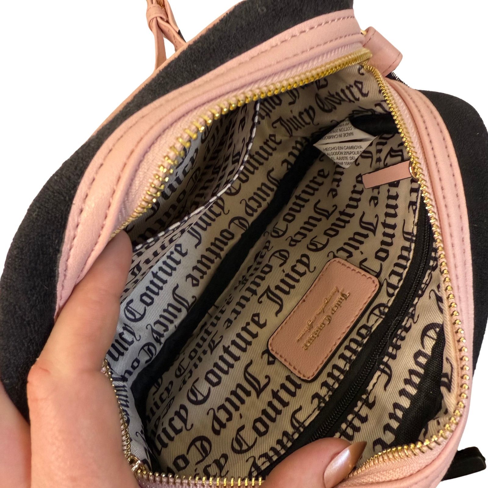 Juicy Couture New With Tags Juicy Couture Wingin It Camera Crossbody Bag Size ONE SIZE - 3 Thumbnail