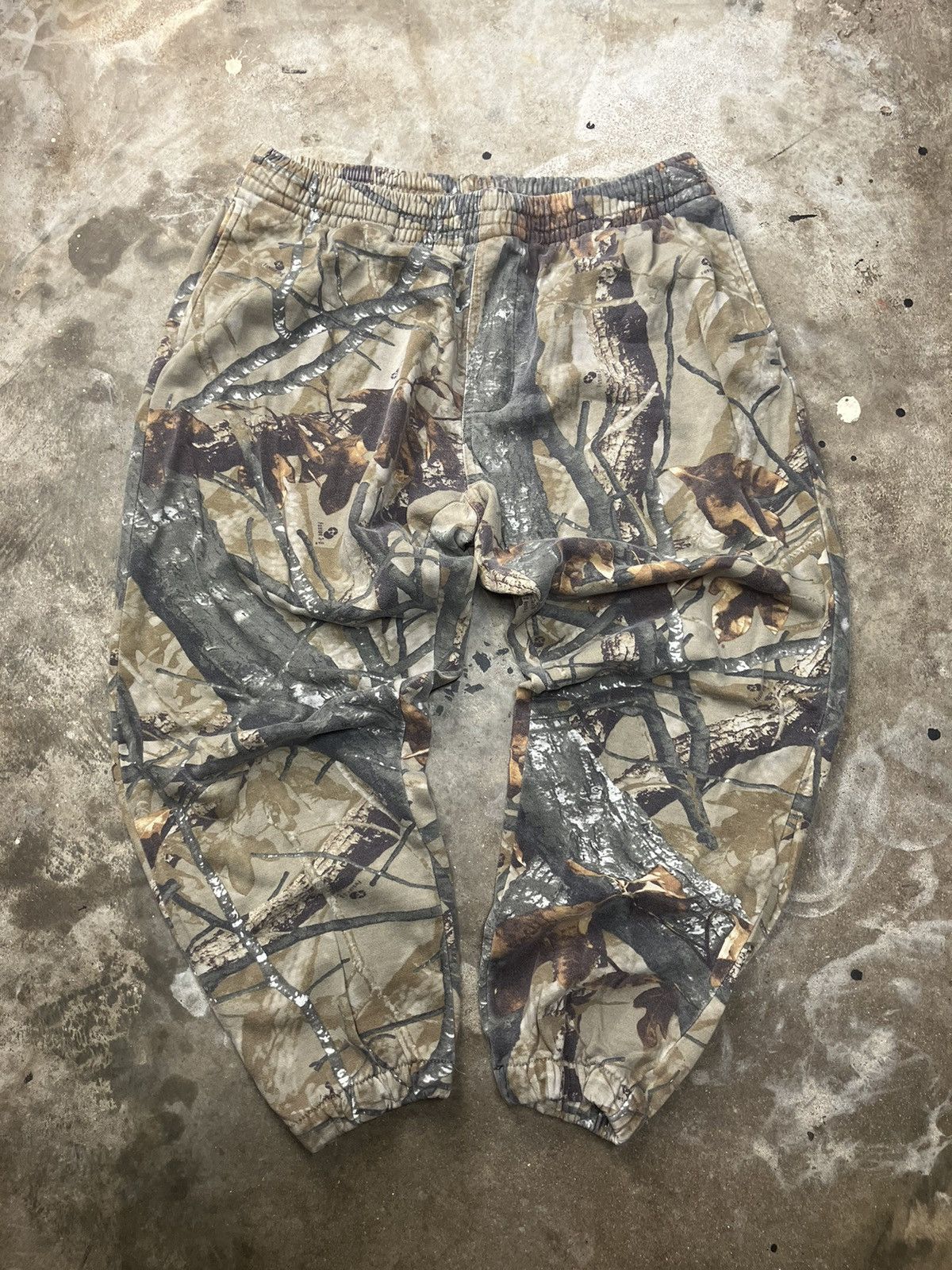 Mossy Oaks × Realtree Vintage Camo Sweatpants Size US 34 / EU 50 - 1 Thumbnail