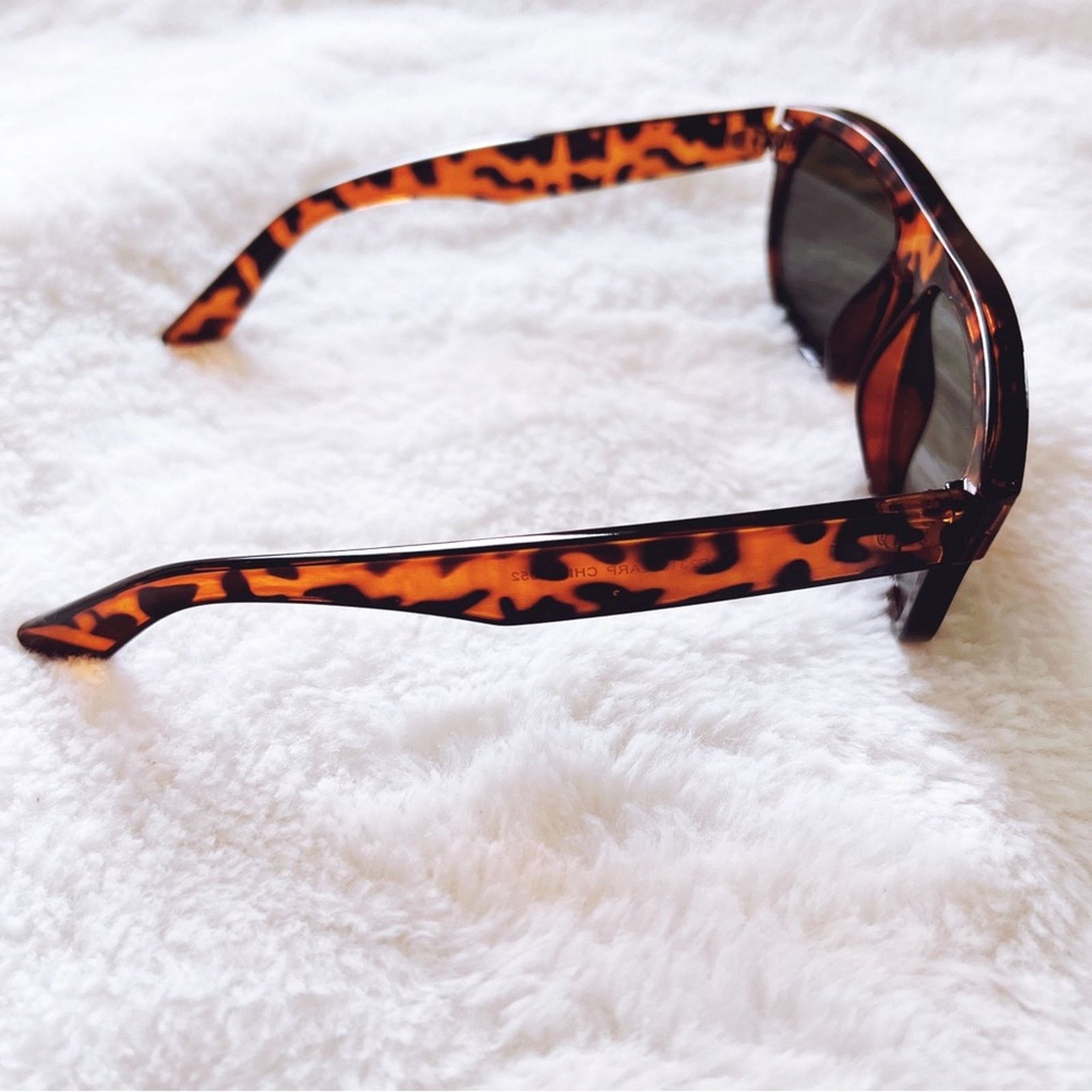 Other Stella Tortoise Brown Classic Sunglasses Size ONE SIZE - 9 Thumbnail