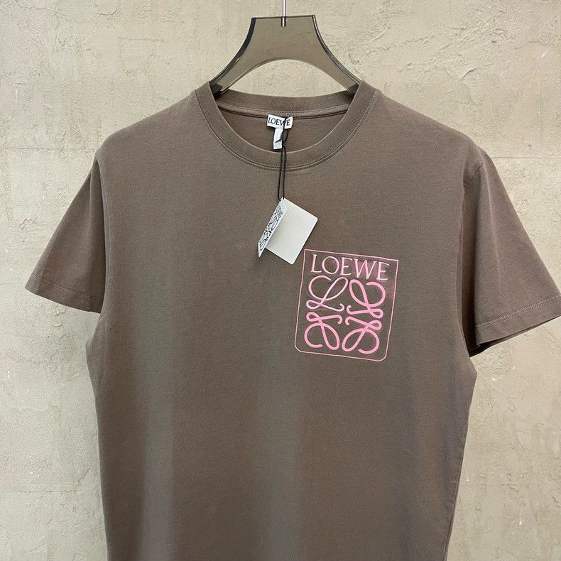 Loewe loewe Brown chest with embroidered pink pocket logo short s Size US S / EU 44-46 / 1 - 3 Thumbnail