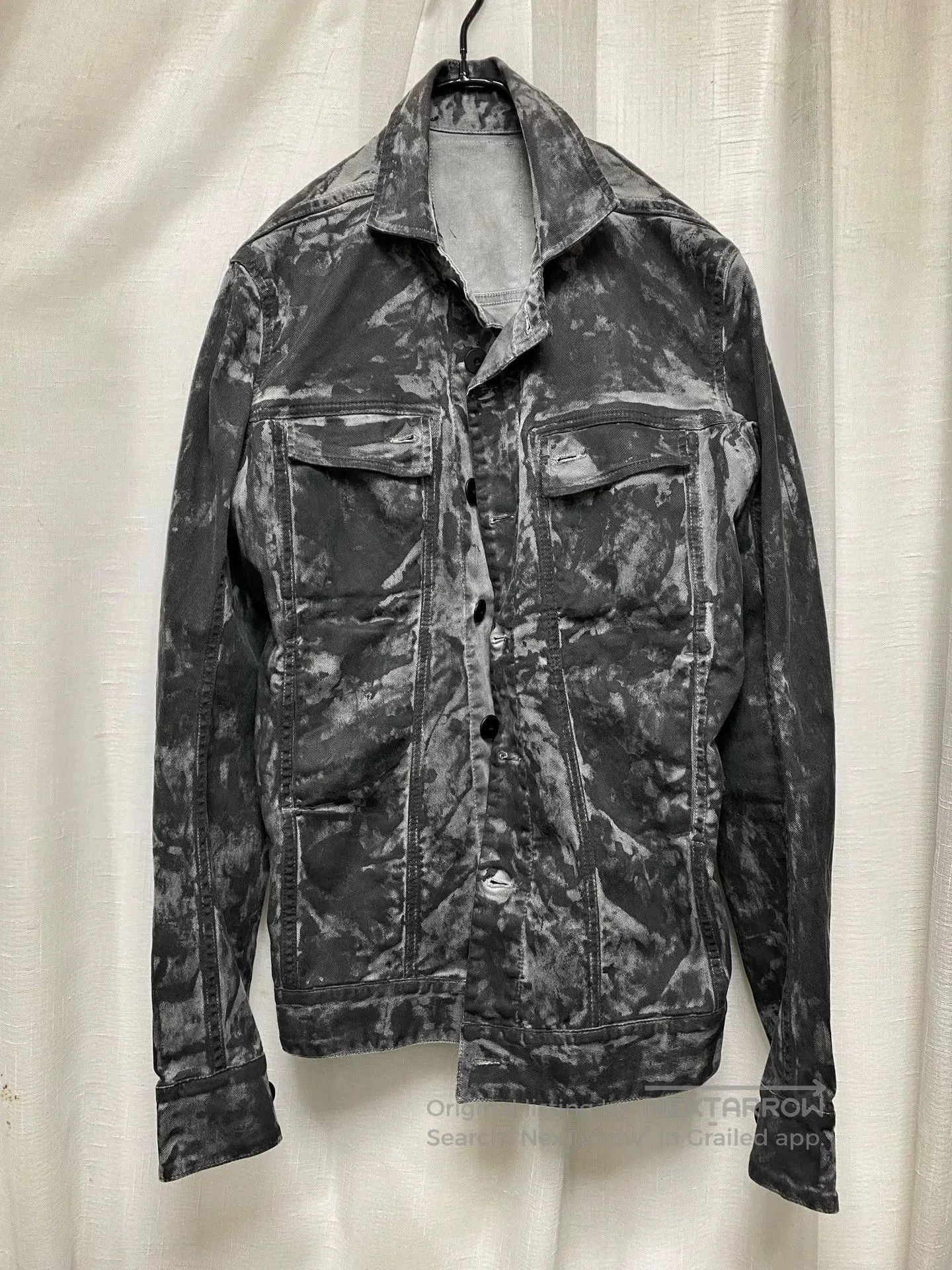 11 By Boris Bidjan Saberi 11 BY BORIS BIDJAN SABERI Wax. Size US M / EU 48-50 / 2 - 4 Thumbnail