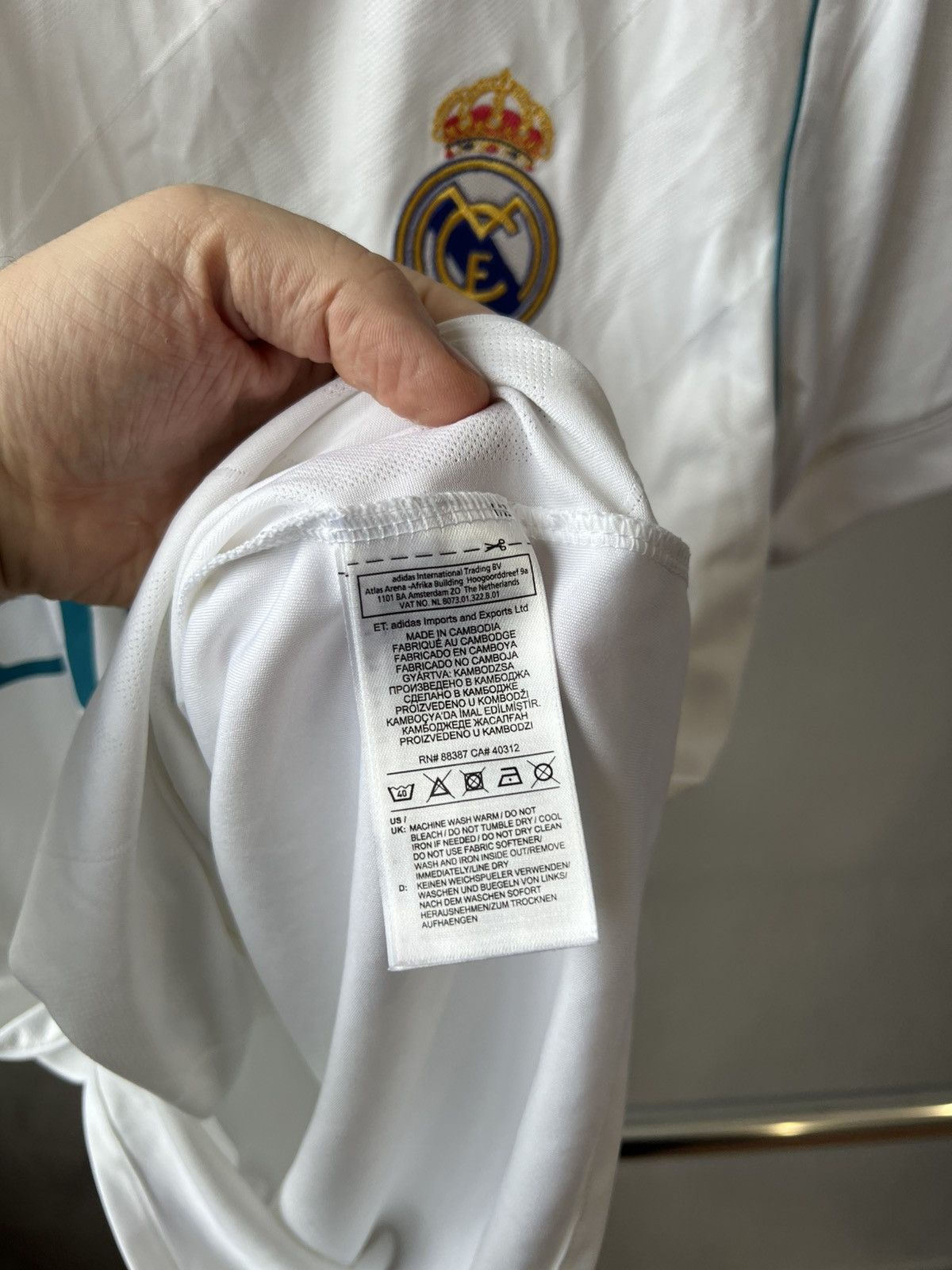 Adidas 2017/18 REAL MADRID #7 RONALDO HOME SOCCER JERSEY SHIRT M Size US M / EU 48-50 / 2 - 12 Thumbnail