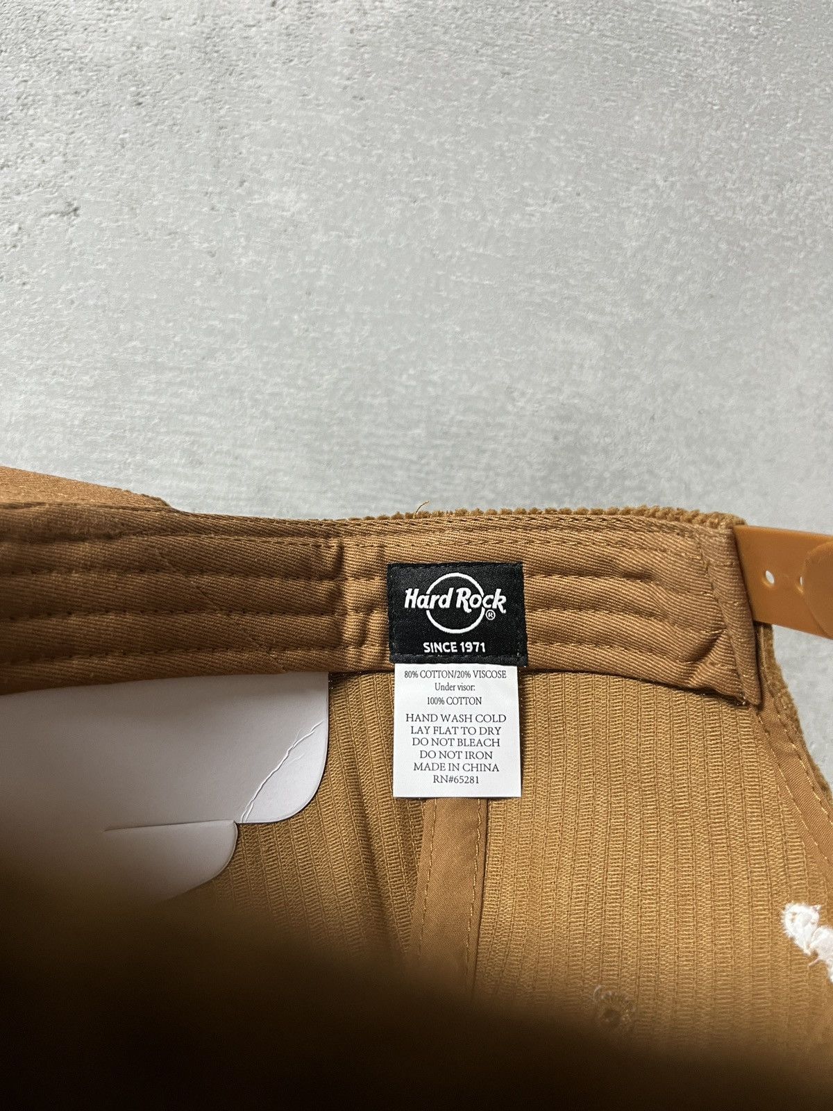 Hard Rock Cafe Rare Hard Rock Cafe Corduroy Cap Brown Glasgow Limited Size ONE SIZE - 6 Thumbnail