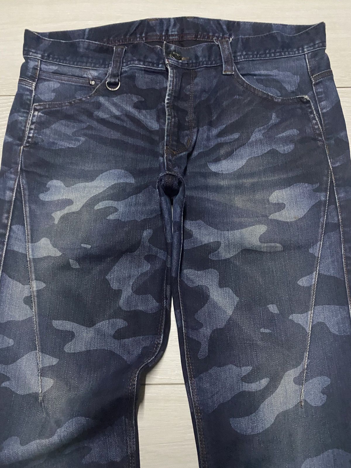 HIDEAWAYS Vintage Hideway Nicole Blue Camo Straight Slim Jeans Size US 35 - 3 Thumbnail