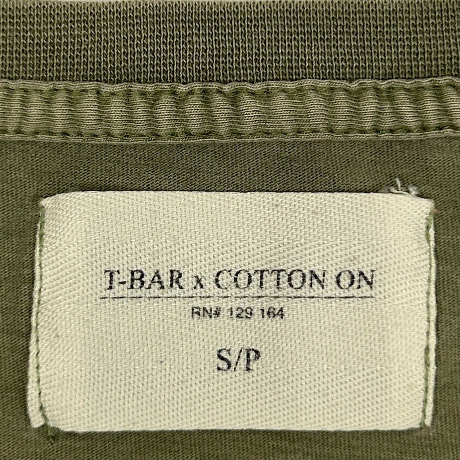 Cotton On T-Bar x Cotton On T Shirt Mens S Small Green Hand Palm Tree Size US S / EU 44-46 / 1 - 5 Thumbnail
