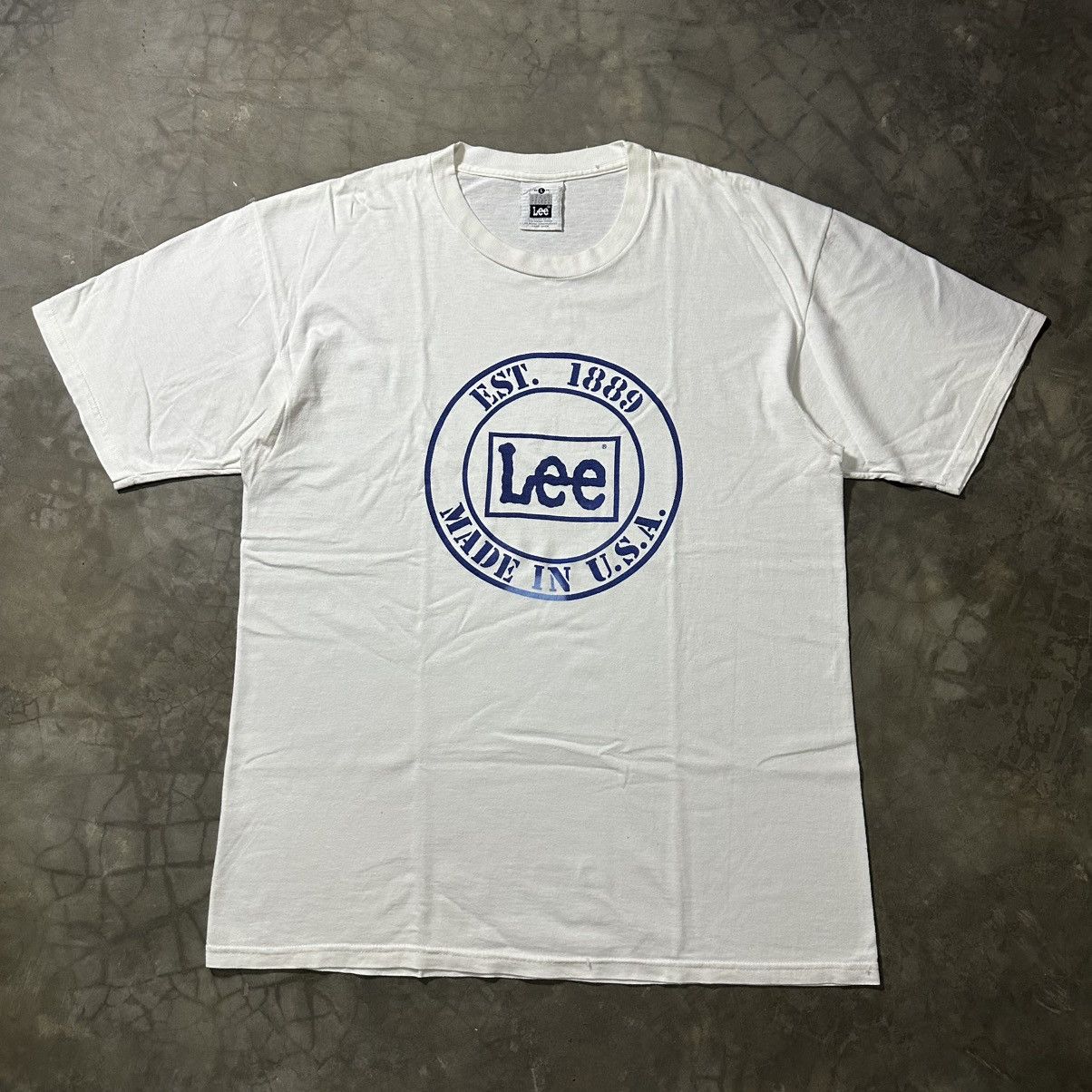 Lee VINTAGE 80s LEE TSHIRT Size US L / EU 52-54 / 3 - 1 Thumbnail