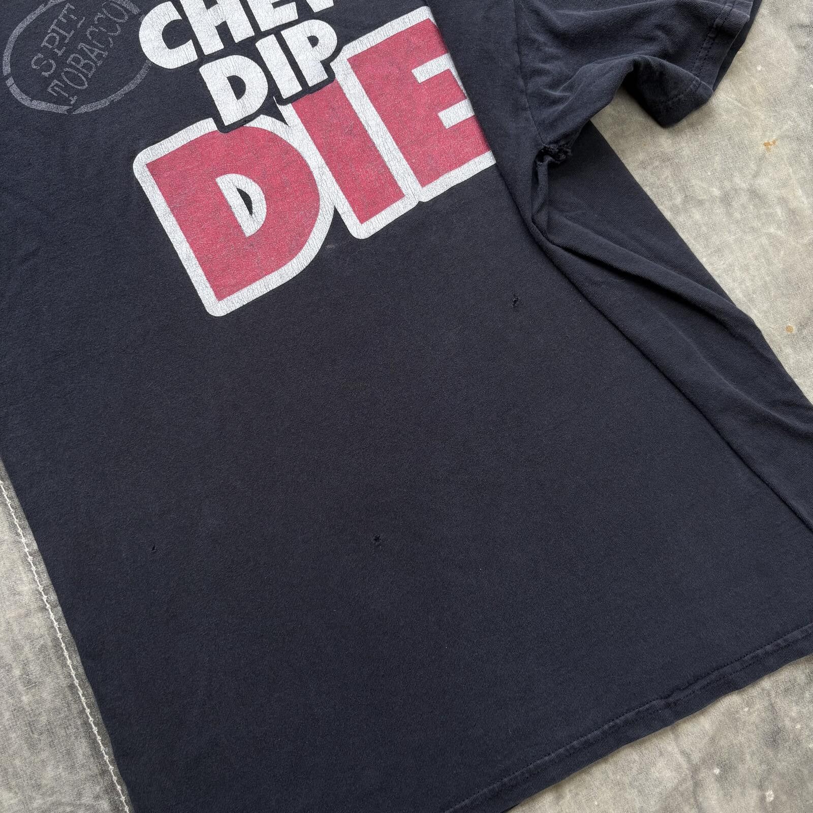 Hanes Vintage Y2K Chew Dip Die Spit Tobacco Anti Smoking SOS Shirt Size US L / EU 52-54 / 3 - 6 Thumbnail