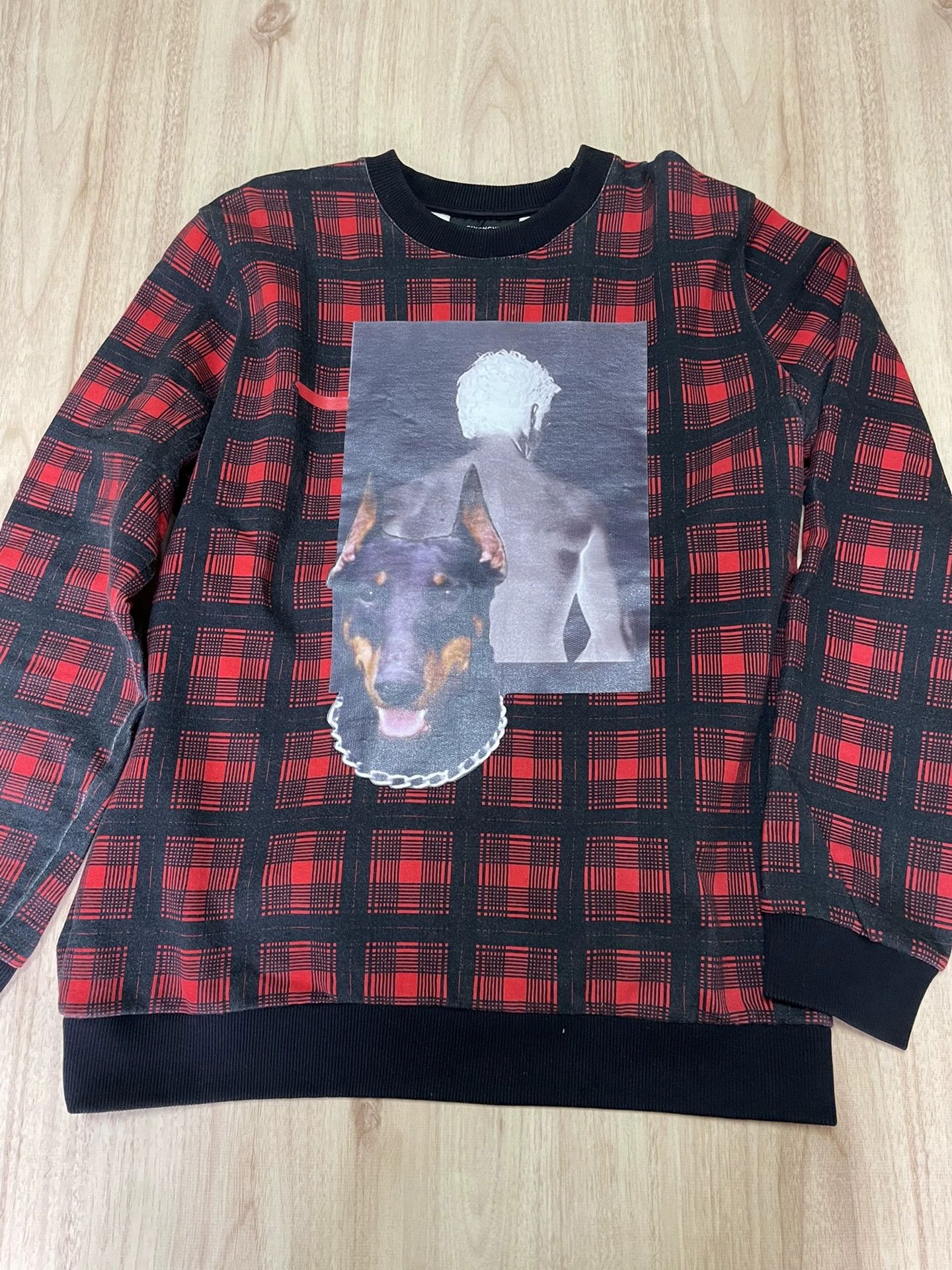 Givenchy Givenchy red check Doberman head sweatshirt M Bieber Size US M / EU 48-50 / 2 - 1 Thumbnail