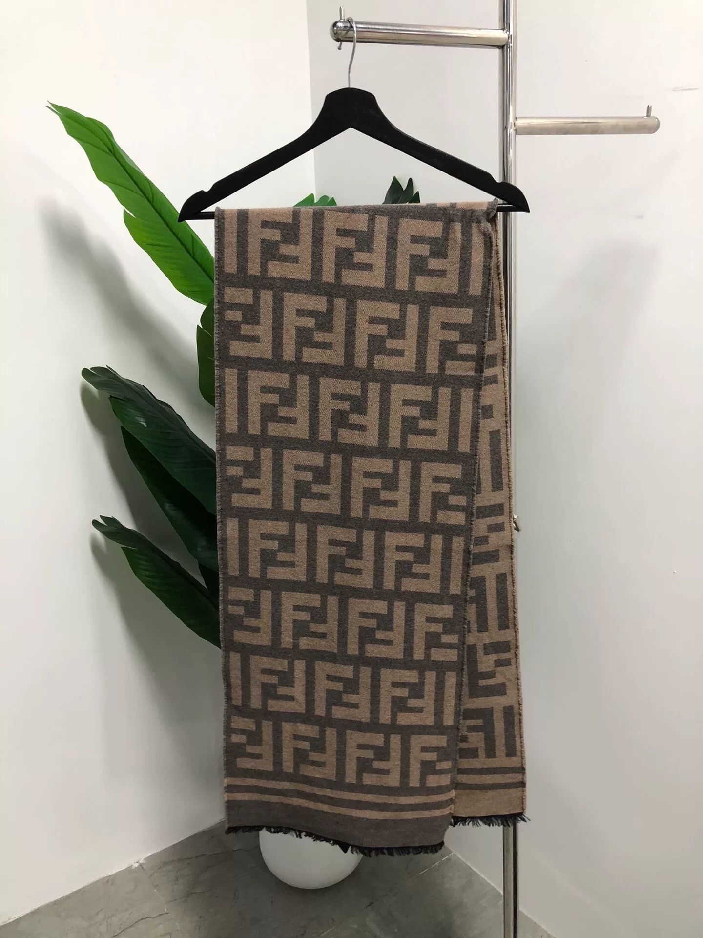 Fendi fendi monogram patterned scarf 180x35cm Size ONE SIZE - 1 Thumbnail