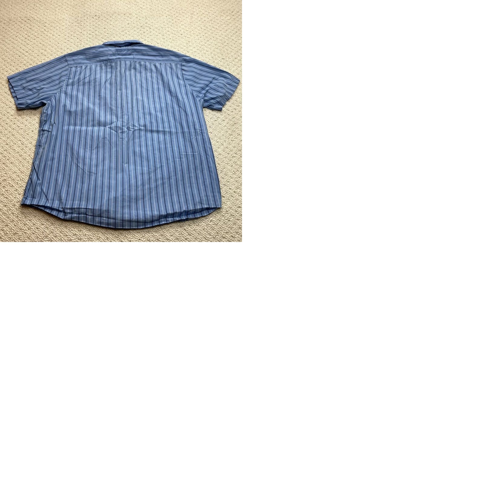 Croft & Barrow VINTAGE Croft & Barrow Easy Care Shirt Mens 2XL Blue Striped Short Sleeve Pocket Collar Size US XXL / EU 58 / 5 - 9 Thumbnail