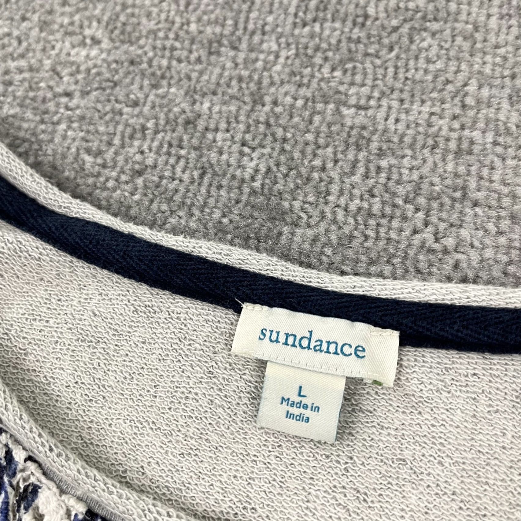 Vintage Sundance Shirt Womens Large Gray Floral Lace Pullover French Terry Size L / US 10 / IT 46 - 2 Thumbnail