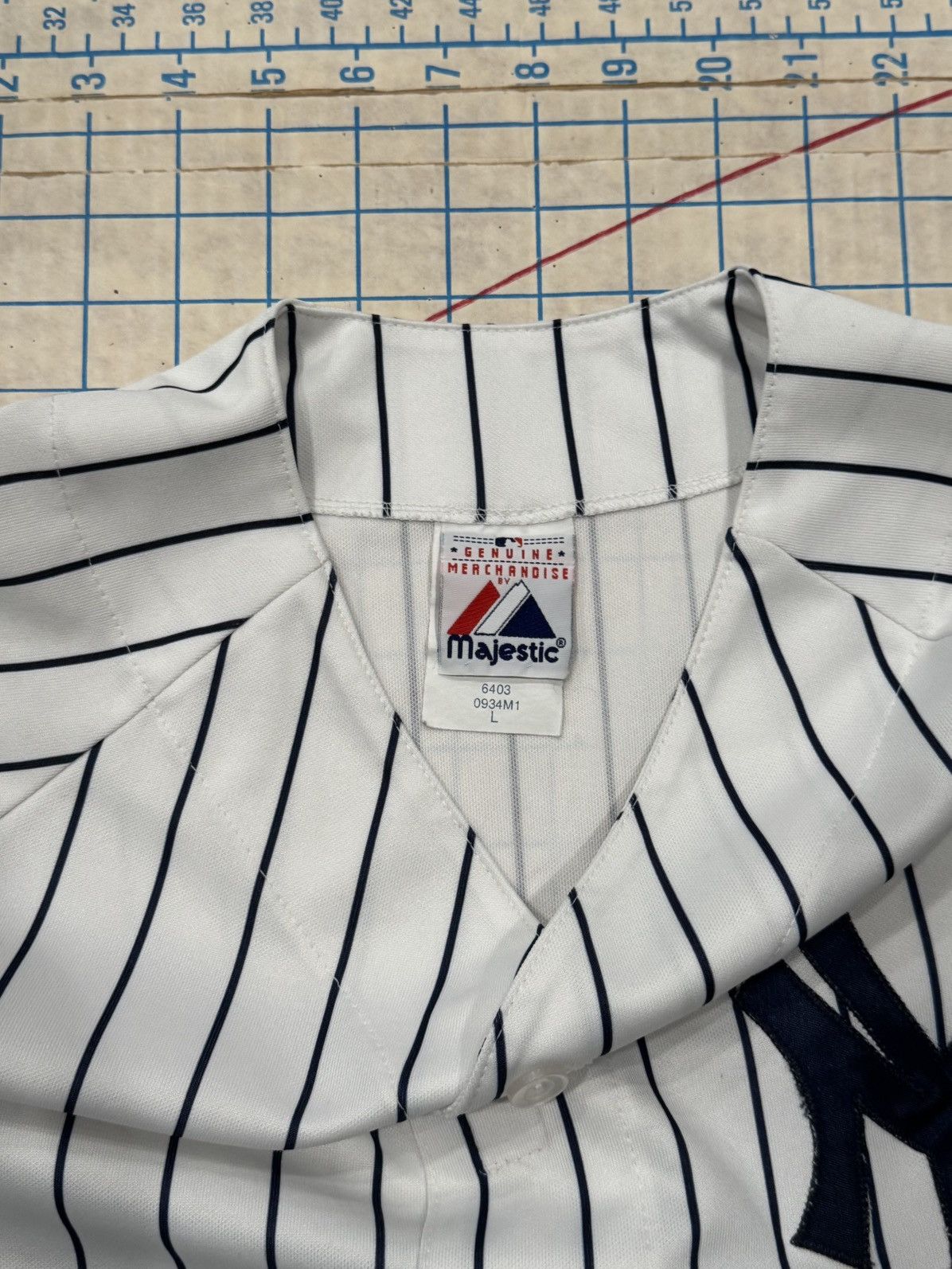 Majestic Vintage Majestic New York Yankees Youth Size Large USA Made Size US S / EU 44-46 / 1 - 6 Thumbnail