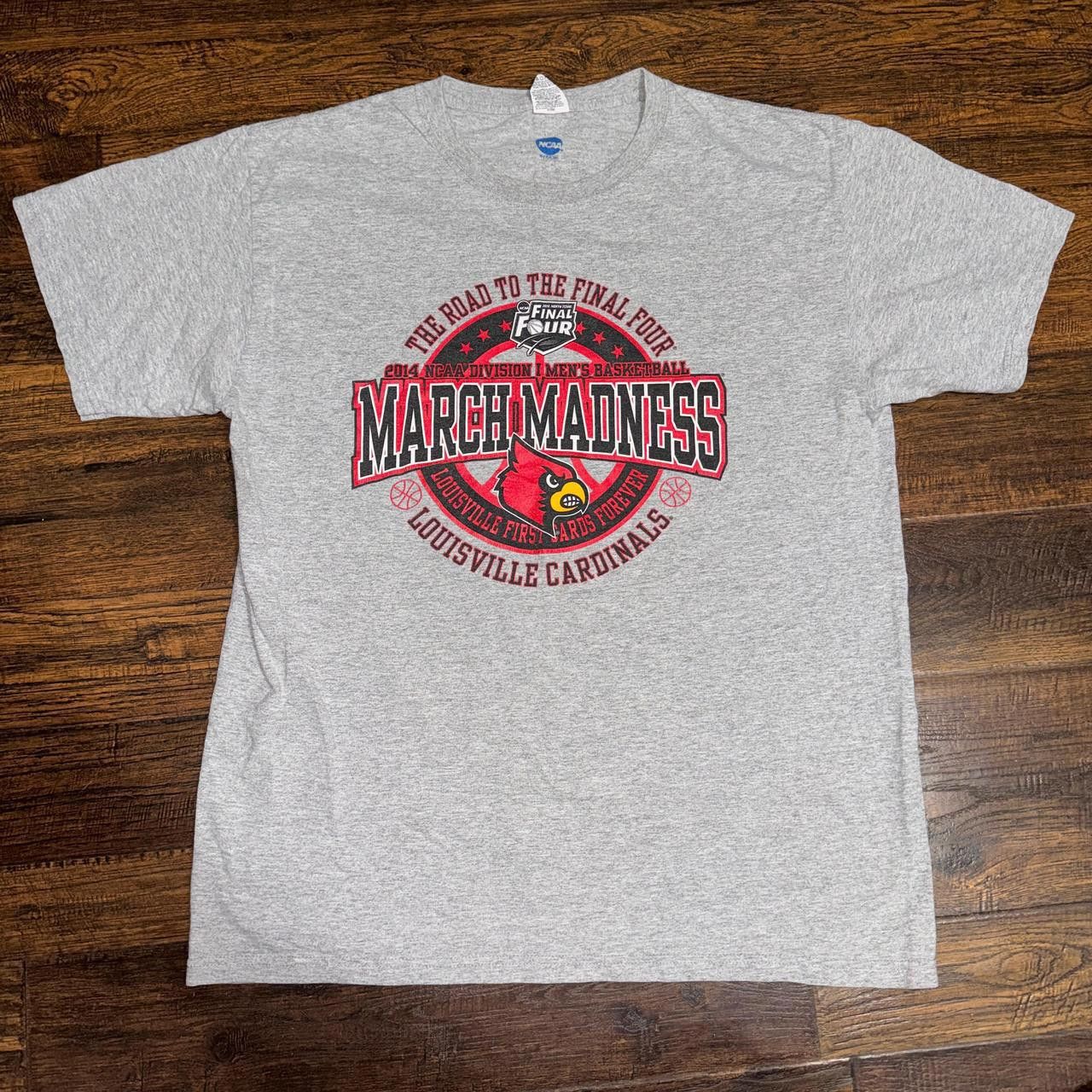 NCAA louisville cardinal basketball road to the final four tee Size US L / EU 52-54 / 3 - 1 Thumbnail