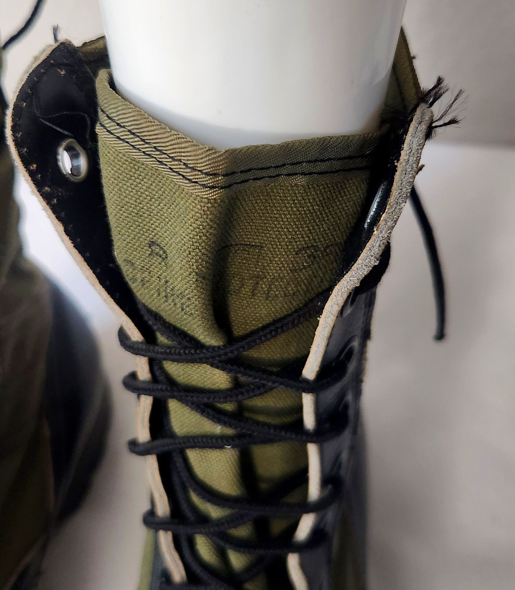 Vintage Vintage 1960s Vietnam Era Combat Jungle Boots SZ 8 N Tropica Size US 8 / EU 41 - 12 Thumbnail