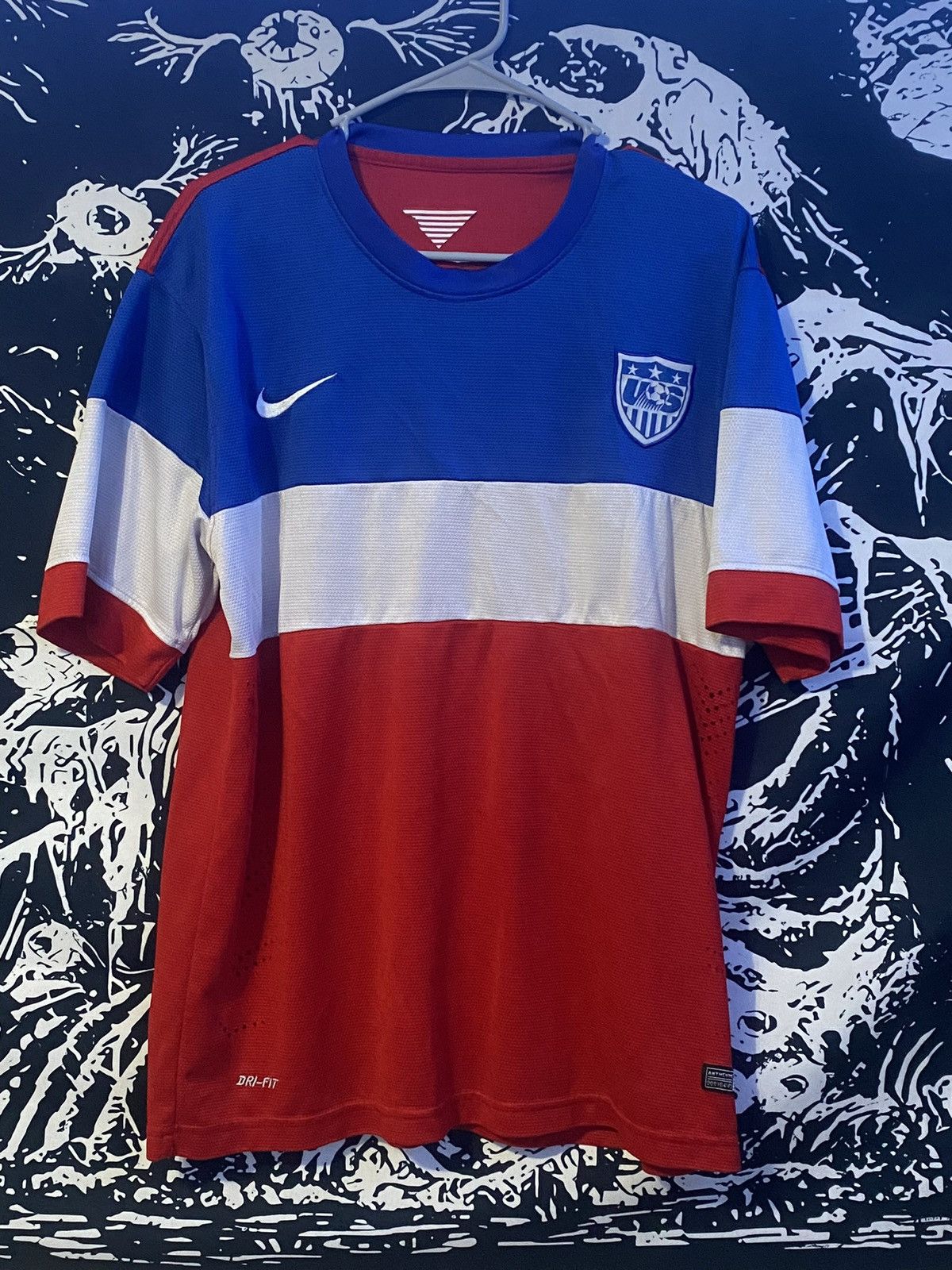 Nike Authentic USA National Team 2014 /2015 Away Jersey Size US XL / EU 56 / 4 - 1 Thumbnail